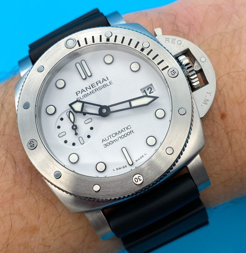 Panerai Submersible Bianco PAM01223