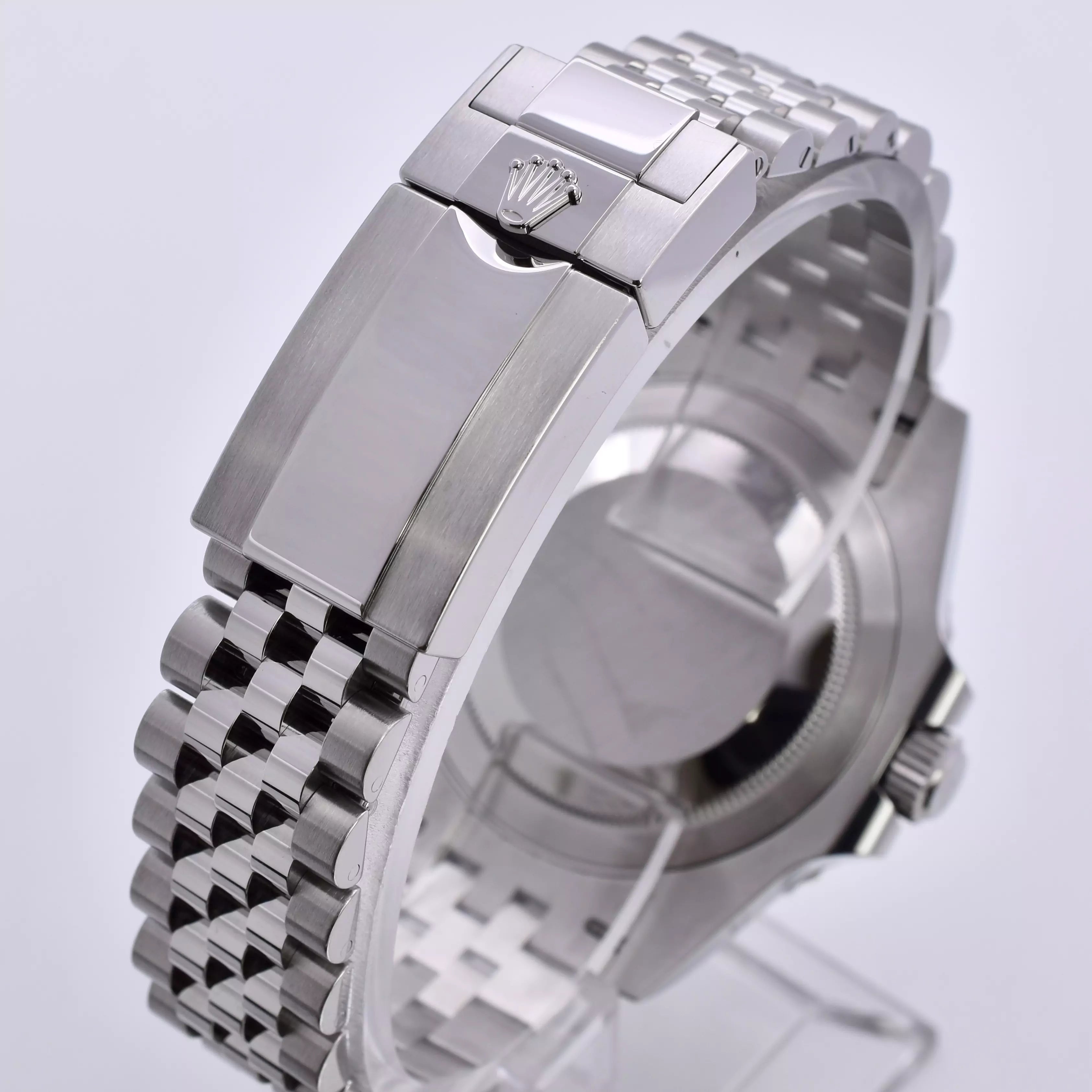 Rolex GMT Master II "Pepsi" Complete Set 126710BLRO 2021