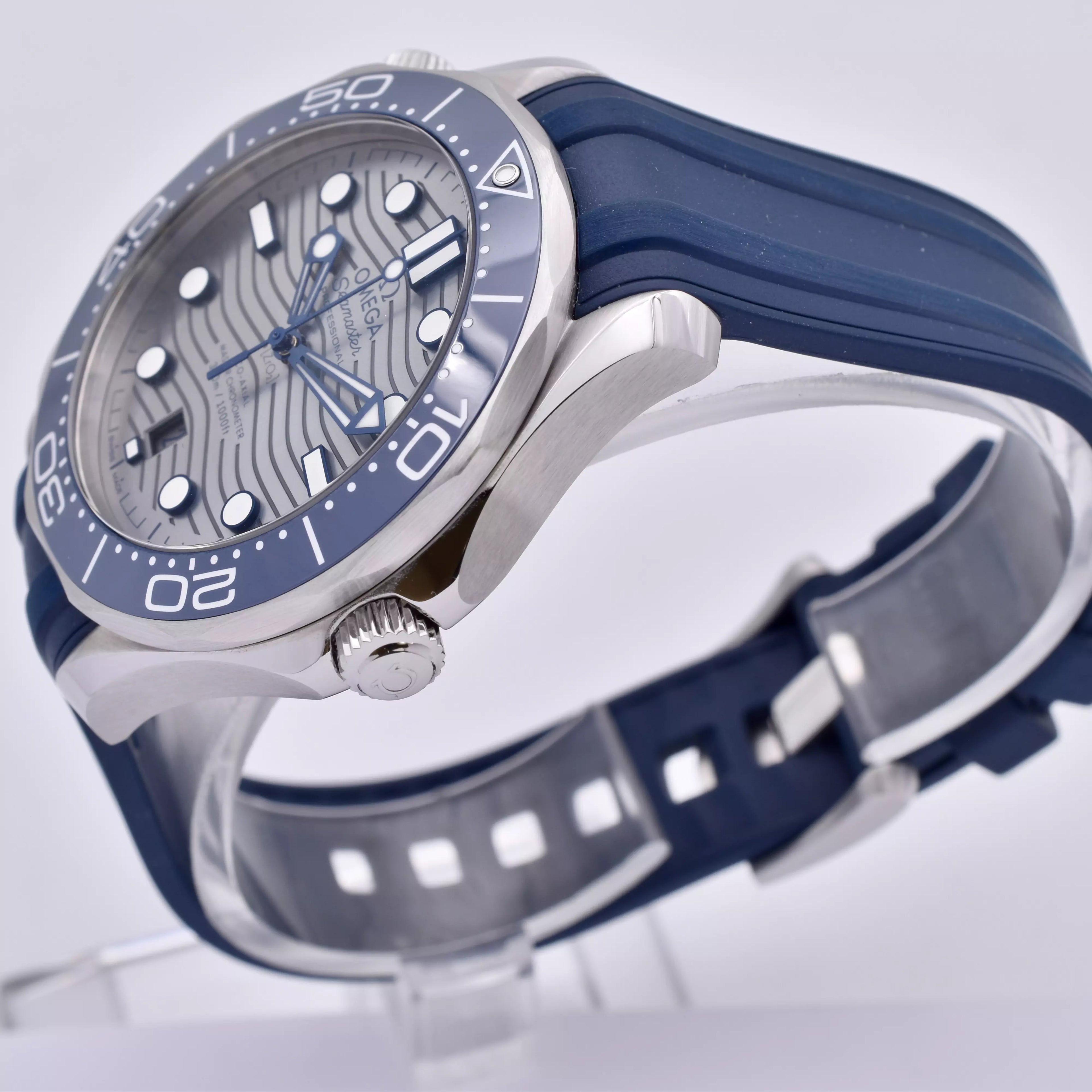 OMEGA Seamaster Co-Axial 2023 210.32.42.20.06.001 2023