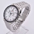 OMEGA Speedmaster Professional White 2025 310.30.42.50.04.001 2025