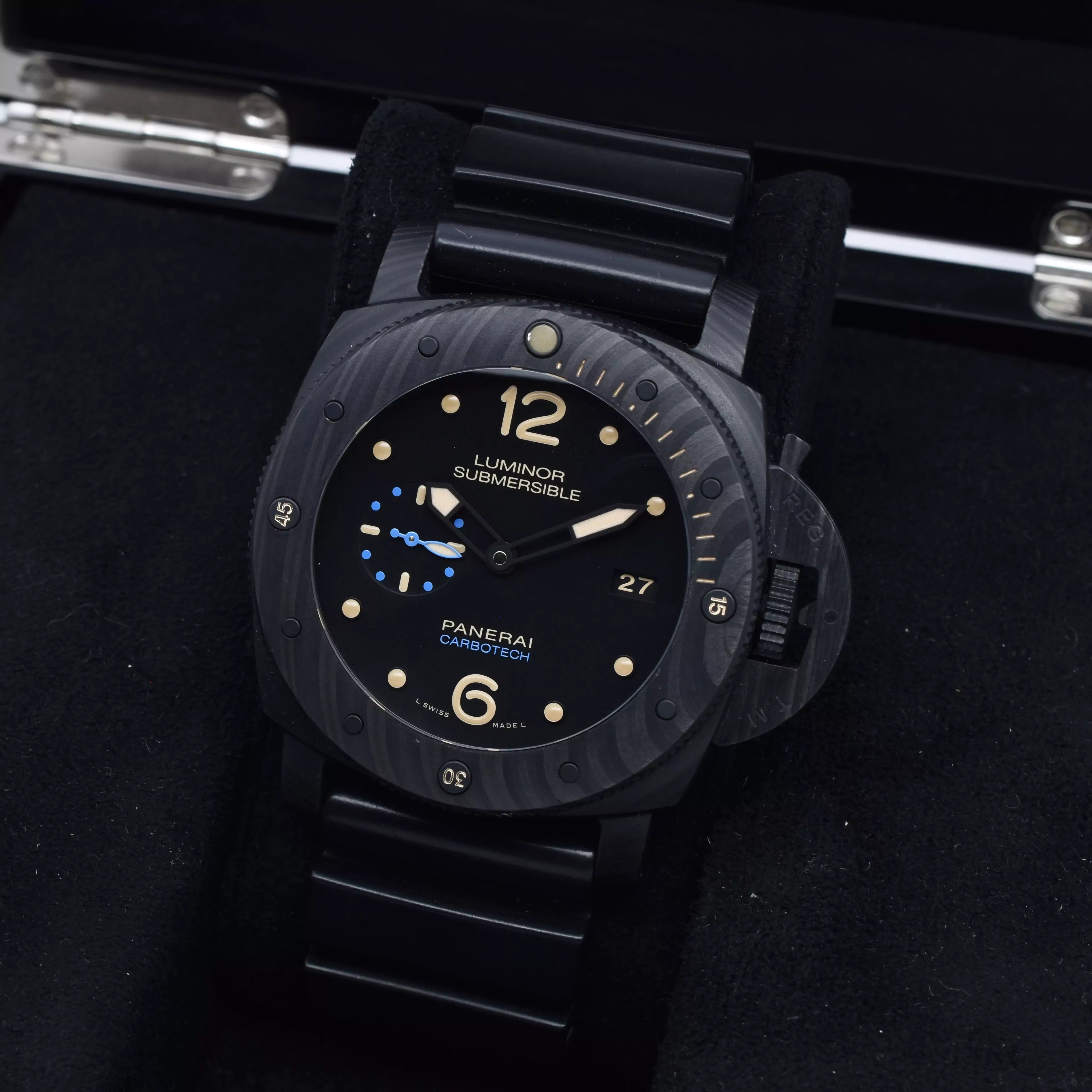 Panerai Submersible 47mm Automatic PAM00616 2017