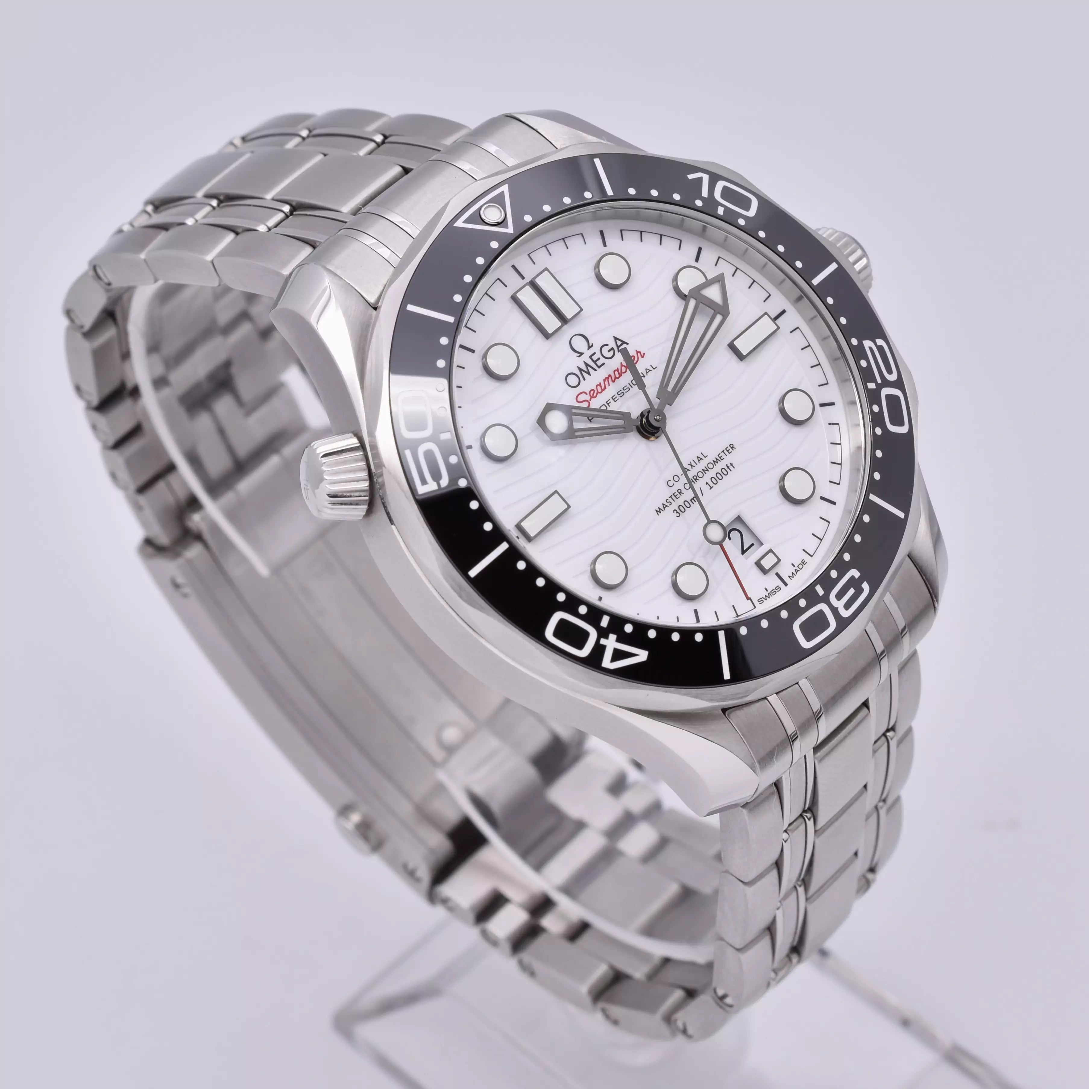 OMEGA Seamaster White 2024 210.30.42.20.04.001 2024