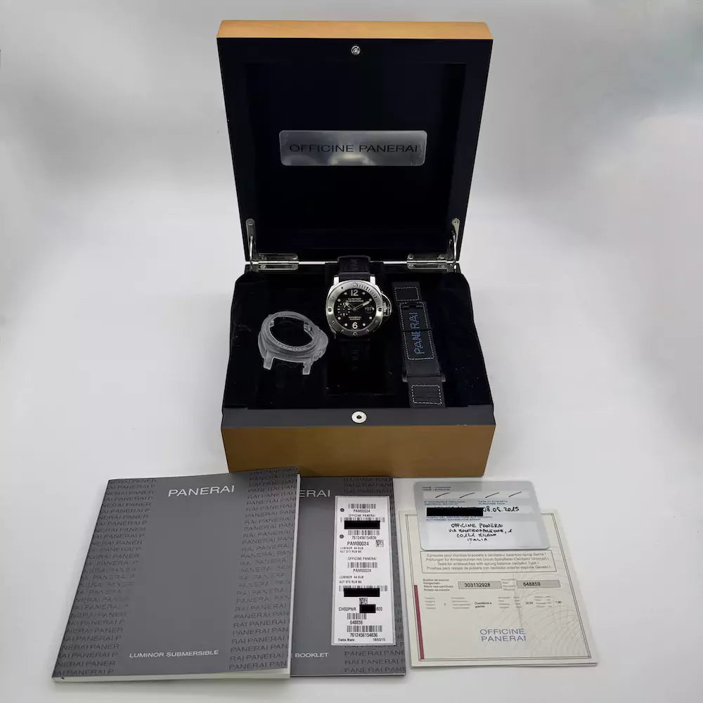 Panerai Submersible 44mm 2015 PAM00024 2015