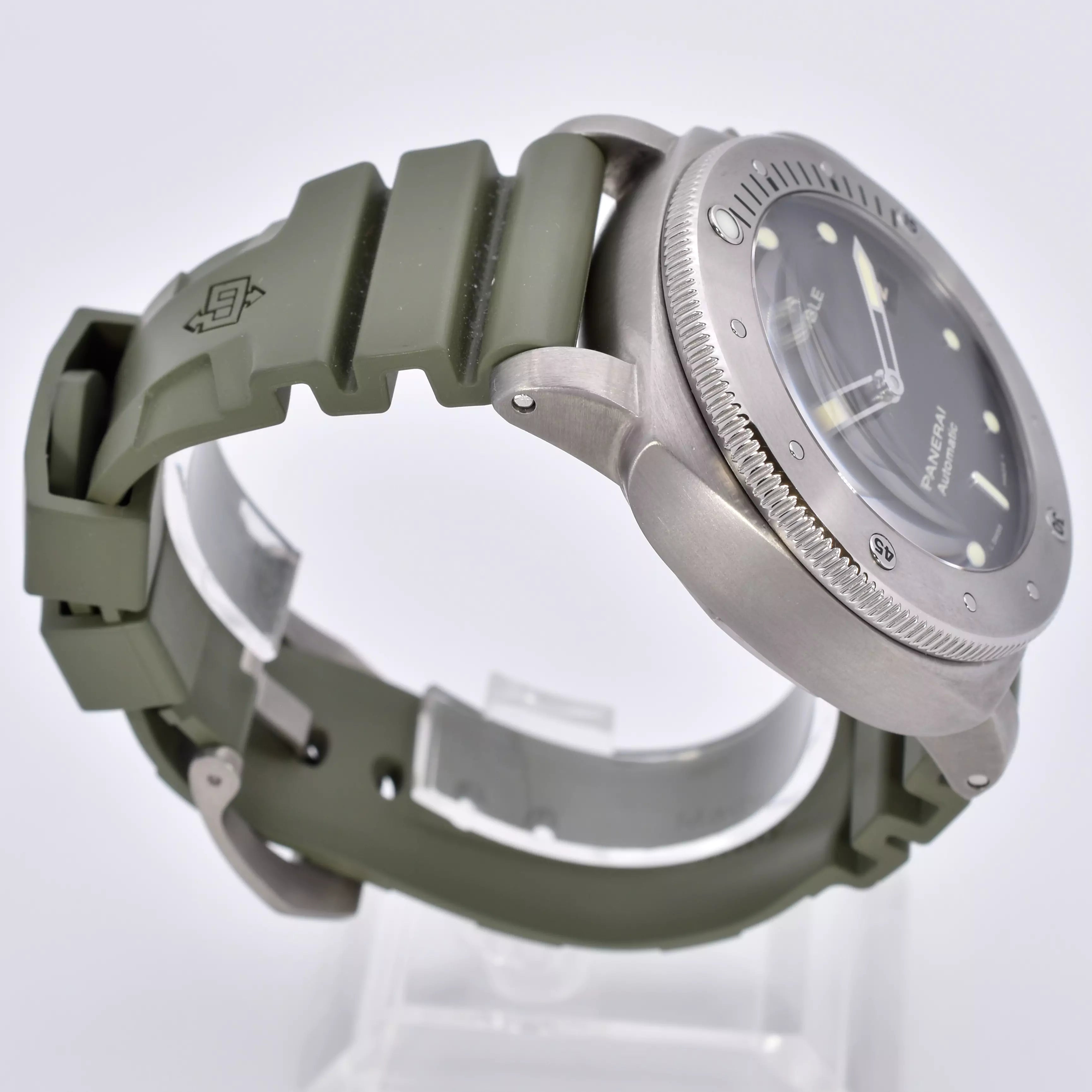 Panerai Submersible 3 Days Titanio PAM00305 2014