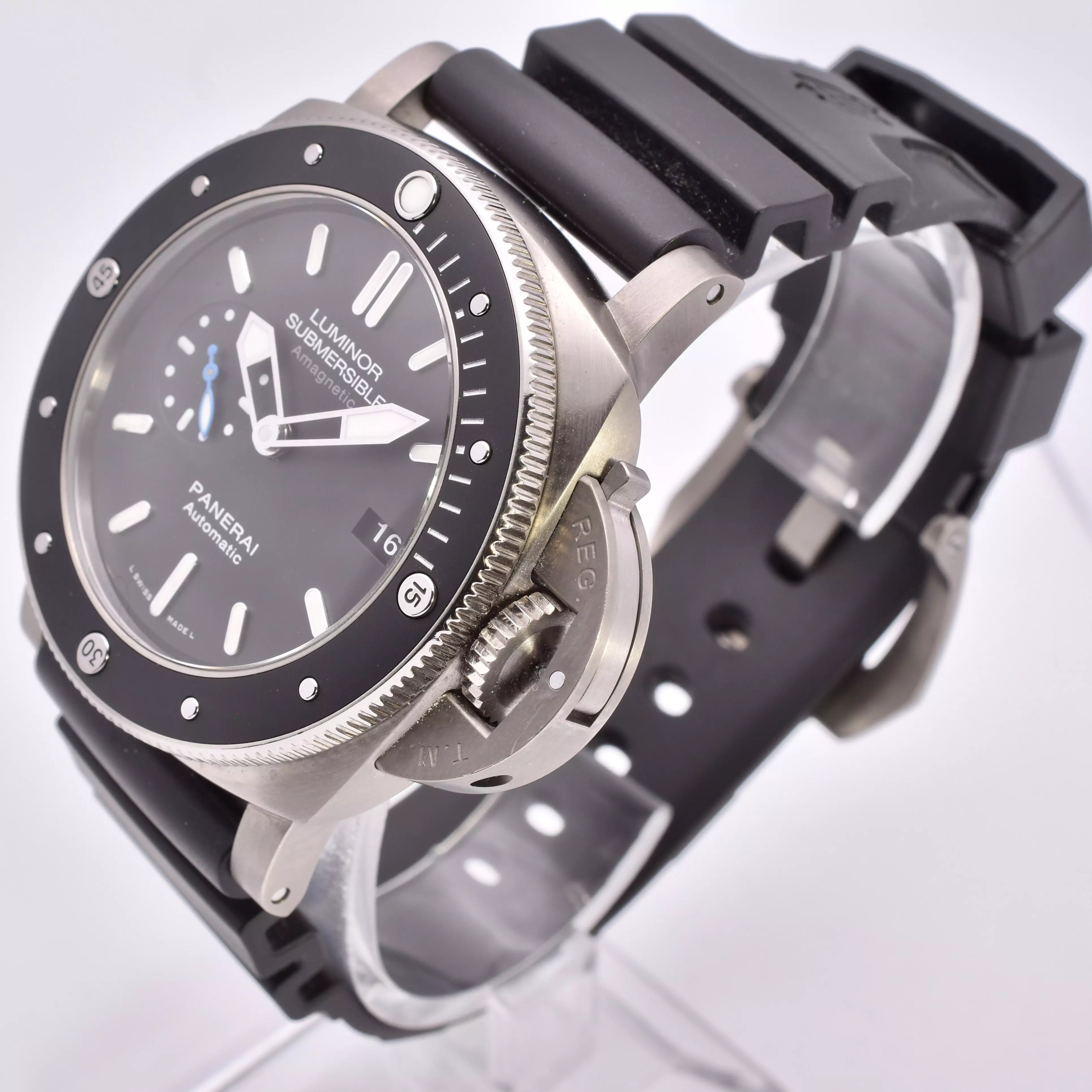 Panerai Submersible 47mm Amagnetic PAM01389 2019