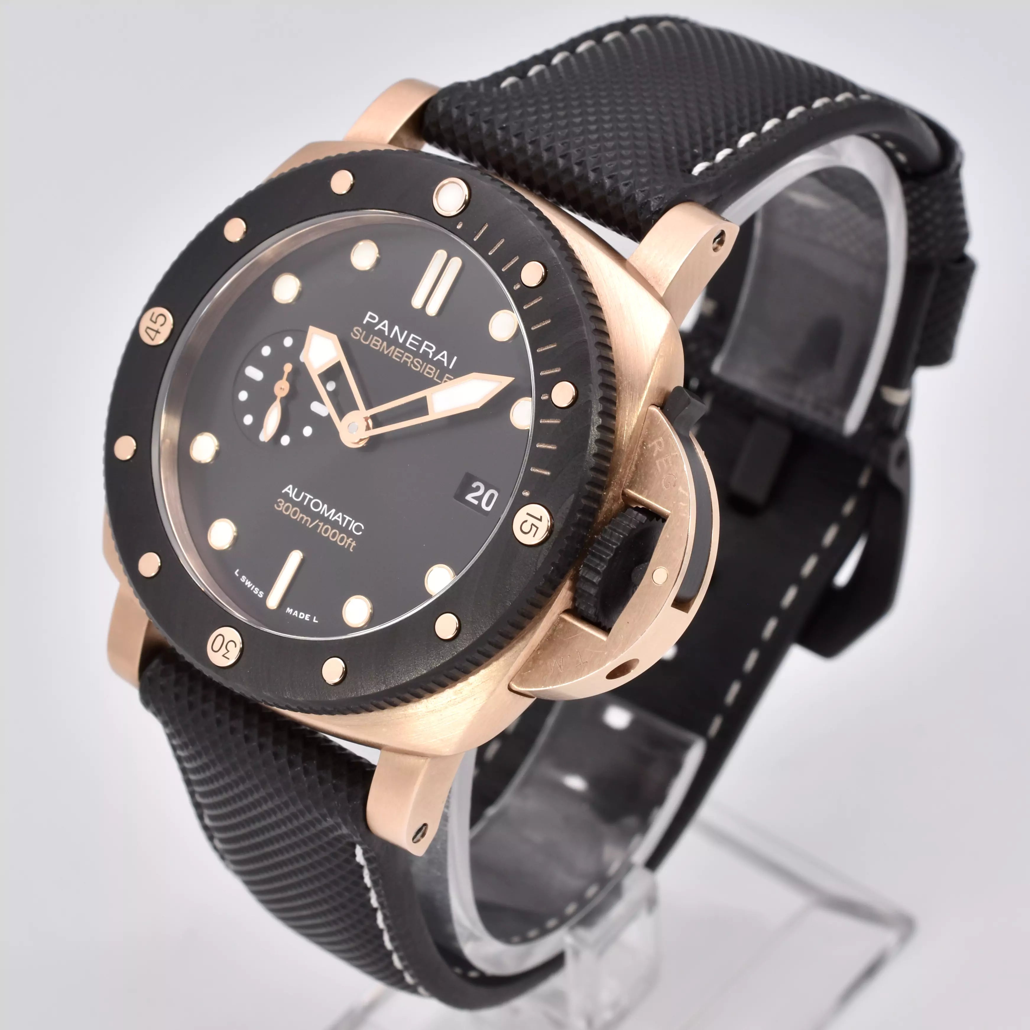 Panerai Submersible QuarantaQuattro Orocarbo PAM01070 2022