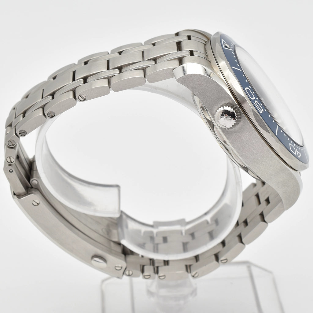 Omega Seamaster Diver 300M Master Co-Axial 44 Chronograph Stainless Steel 210.30.44.51.03.001 2026 Box & Papers