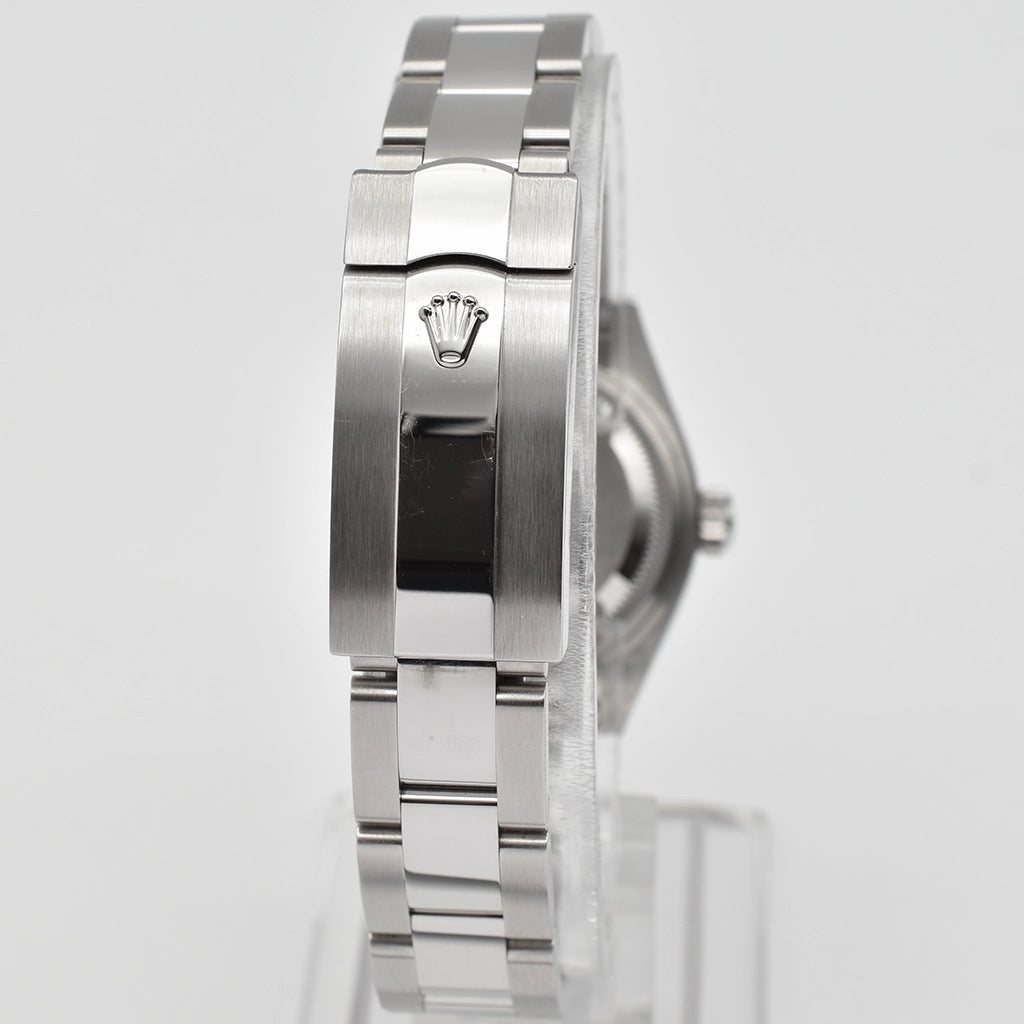 Rolex Lady-Datejust 28 Stainless Steel White Roman Numeral 279160-0016 2022 Box & Papers