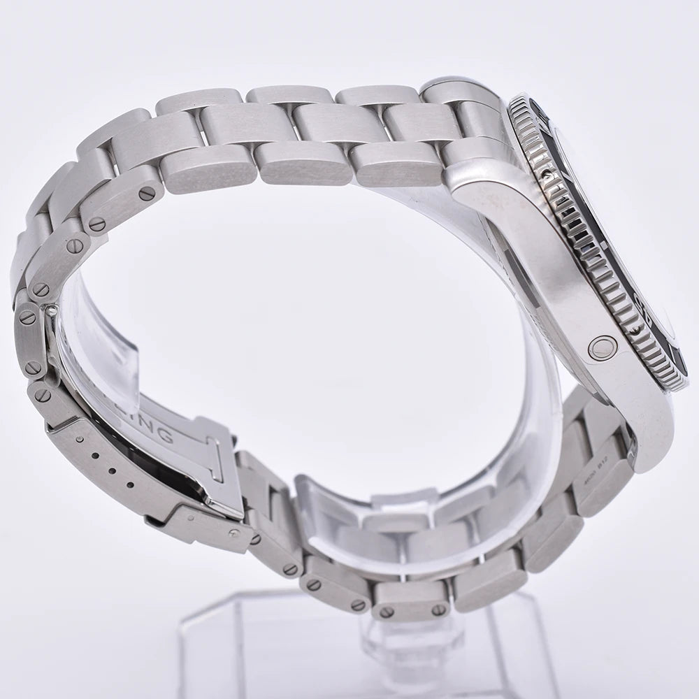 Breitling Superocean Automatic 44 A17367 2021