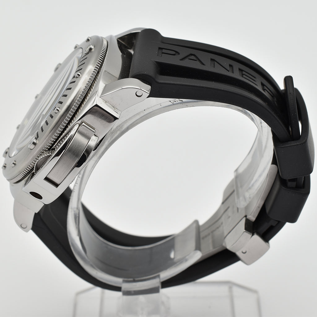 Panerai Submersible 44mm PAM00024 2016 Fully Serviced 2024 – Pre-owned Watch | Wiseman's Watches