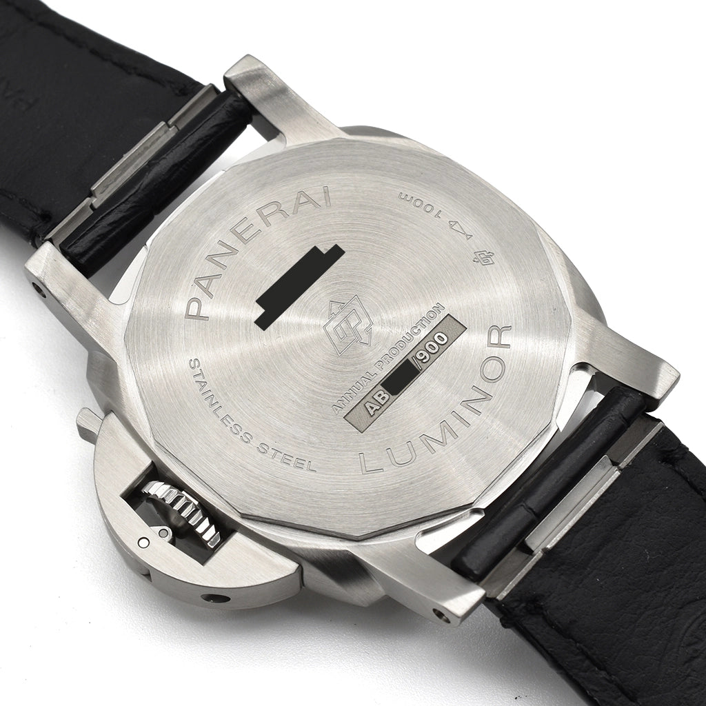 Panerai Luminor Quaranta 40mm PAM01372 Box & Papers 2026