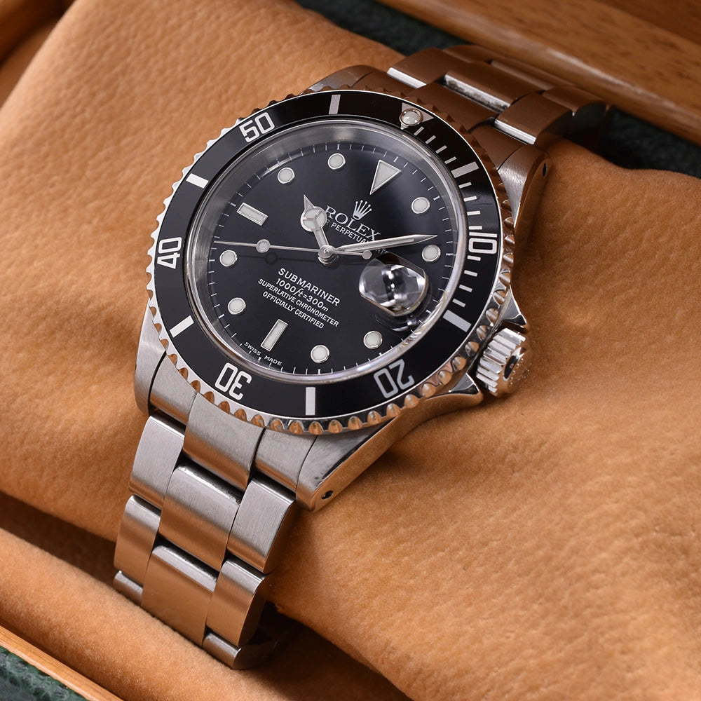 Rolex Submariner Date Full Set 16610 2001 – Pre-owned Watch | Wiseman's Watches