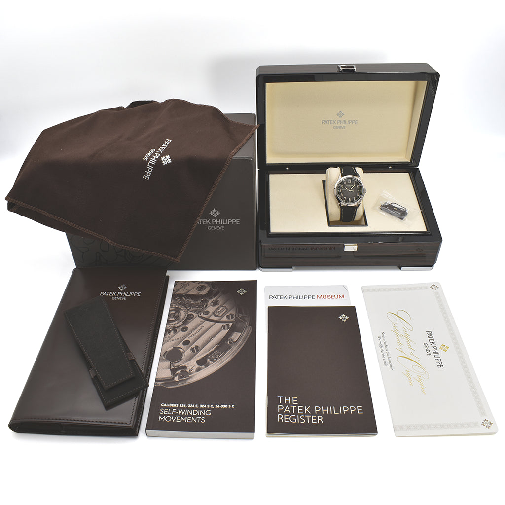 Patek Philippe Calatrava 40mm White Gold 2023 Box & Papers. Model no. 5226G-001, Serial no. 7561157/6644528
