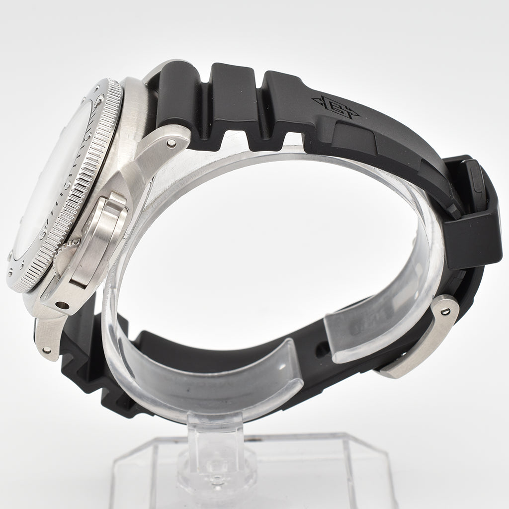 Panerai Luminor 1950 Submersible 3 Days Automatic Acciaio 42mm PAM00682