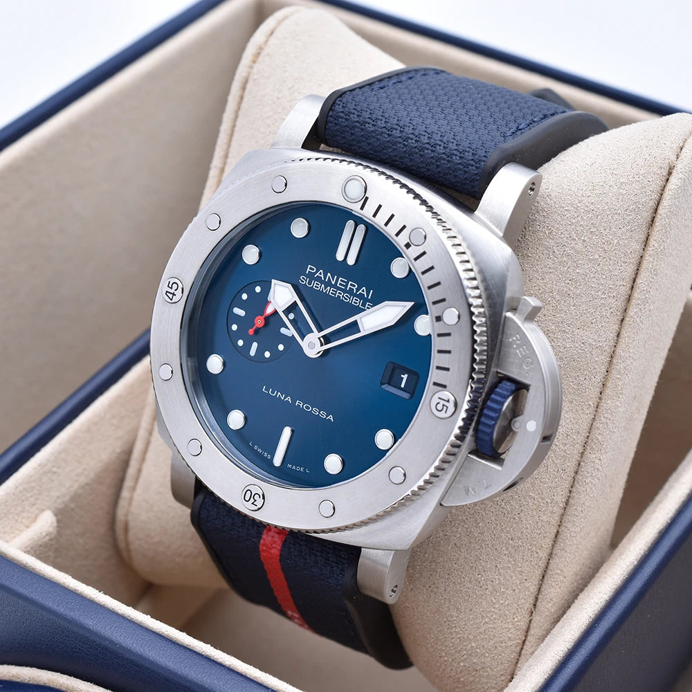 Panerai Submersible Luna Rossa 44mm PAM01391 2024