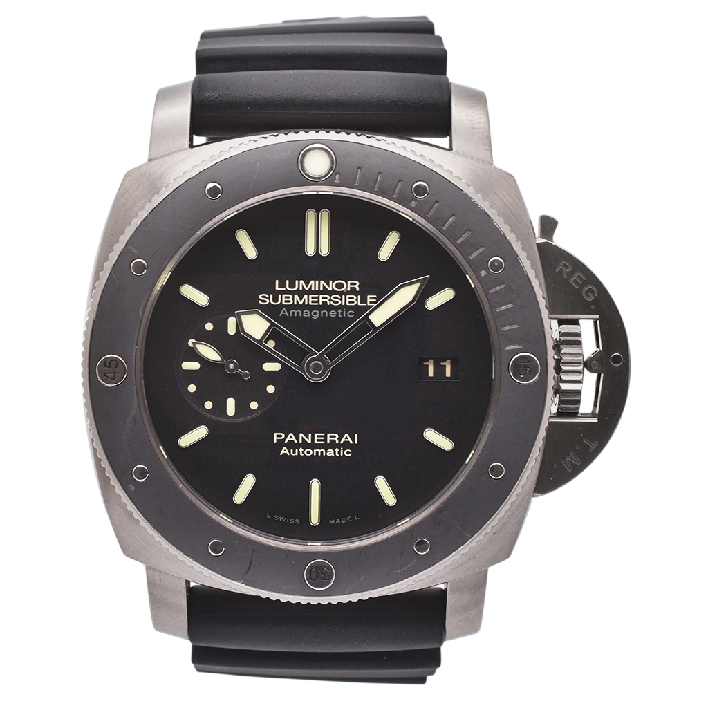 Panerai Submersible 47mm Titanio Amagnetic PAM00389 2014