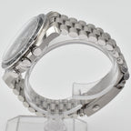 OMEGA Speedmaster Moonwatch Reverse Panda Sapphire 310.30.42.50.01.004 2026 Box & Papers
