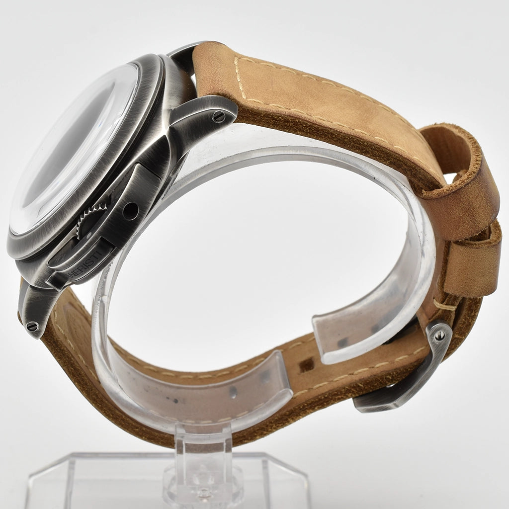 Panerai Luminor Venticinque Paneristi Edition PAM02025 Excellent Condition 2026 Box & Papers