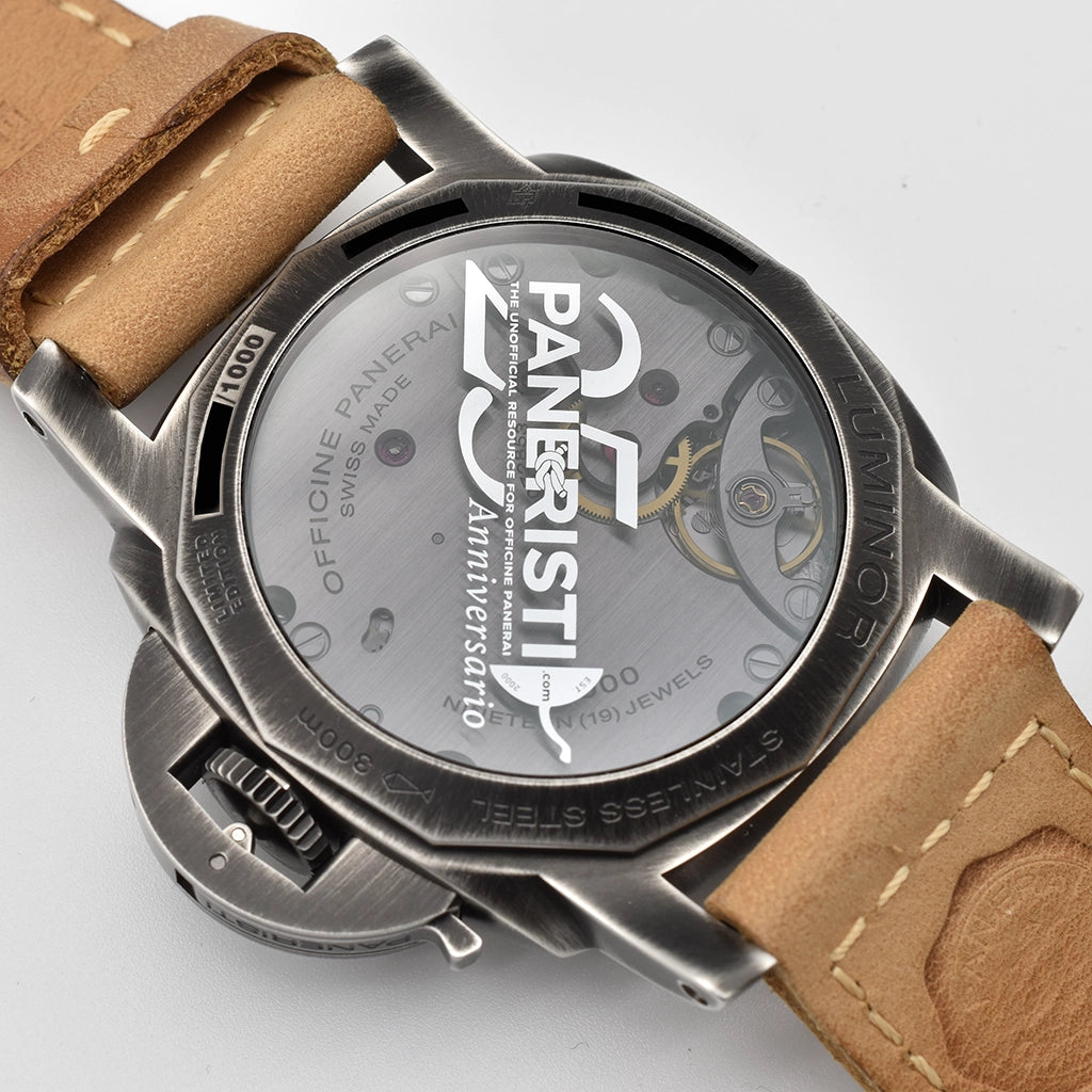 Panerai Luminor Venticinque Paneristi Edition PAM02025 Excellent Condition 2026 Box & Papers