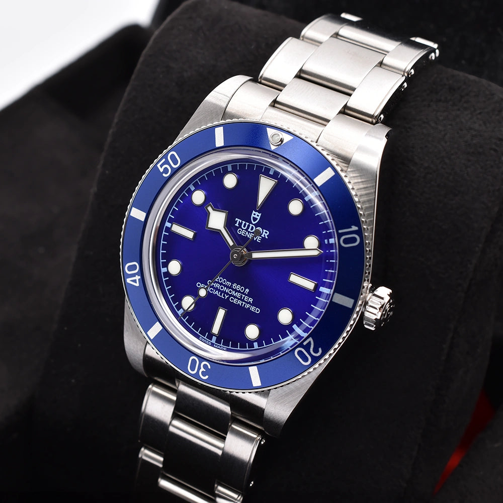 Tudor Black Bay 54 37mm 2026 Blue, model no. 79000B, Serial no. 07AQ757 Box & Papers – Pre-owned Watch | Wiseman's Watches