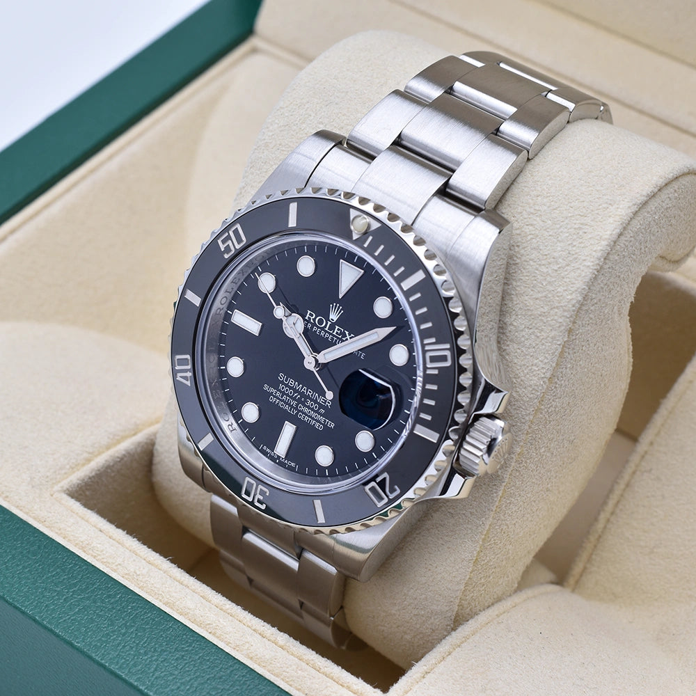 Rolex Submariner 40mm Box & Service 12/2025 Card 116610LN 2015