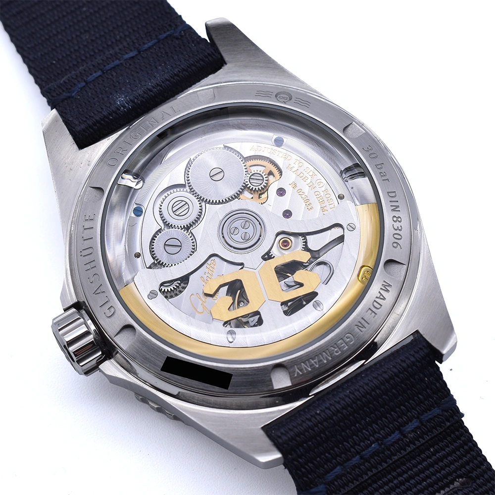 Glashütte Original SeaQ Panorama Date 43.2mm 1-36-13-02-81-36 2023