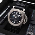 Panerai Submersible Titanium 47mm 2018 Box & Papers PAM01305