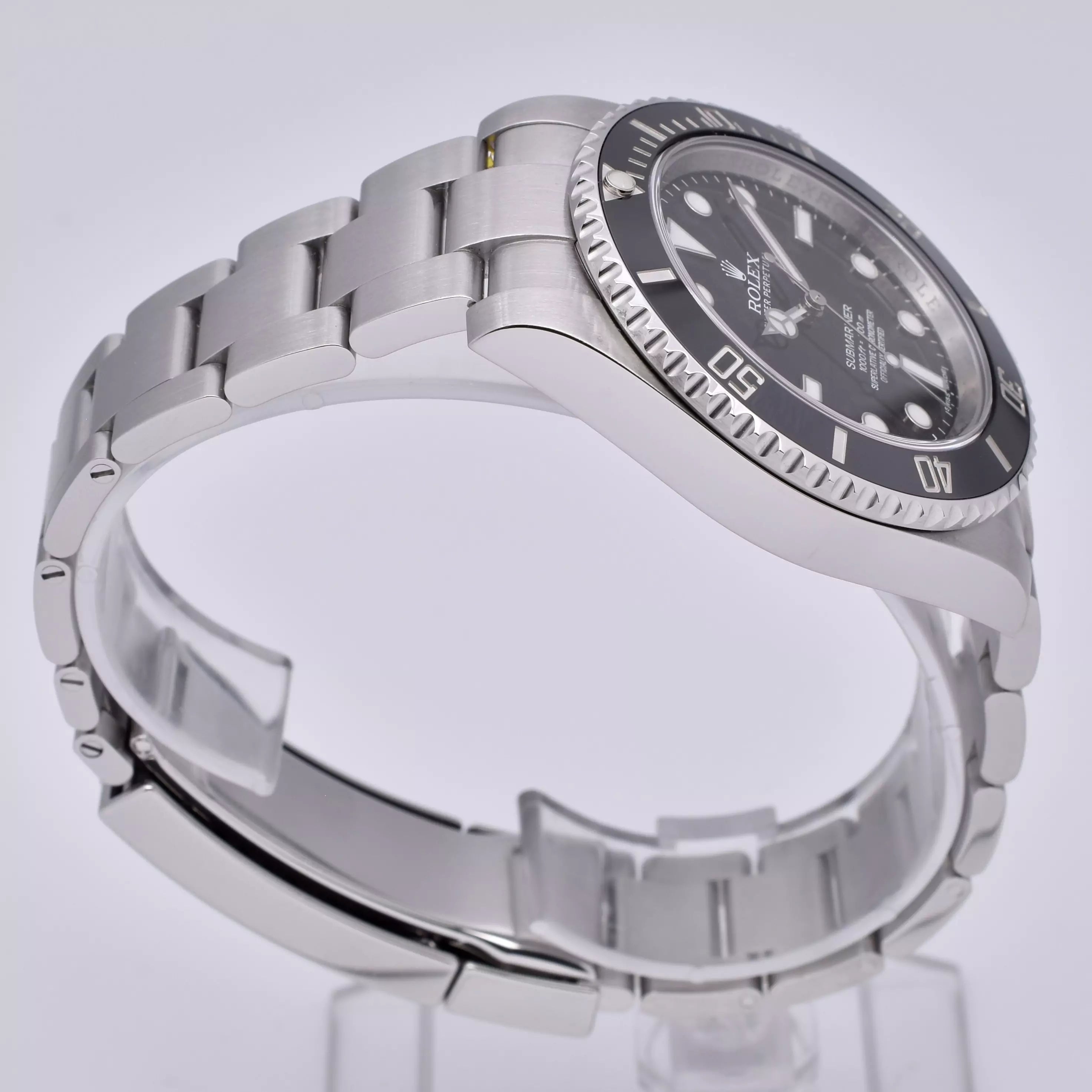 Rolex Submariner 40mm Excellent Full Set 114060 2015