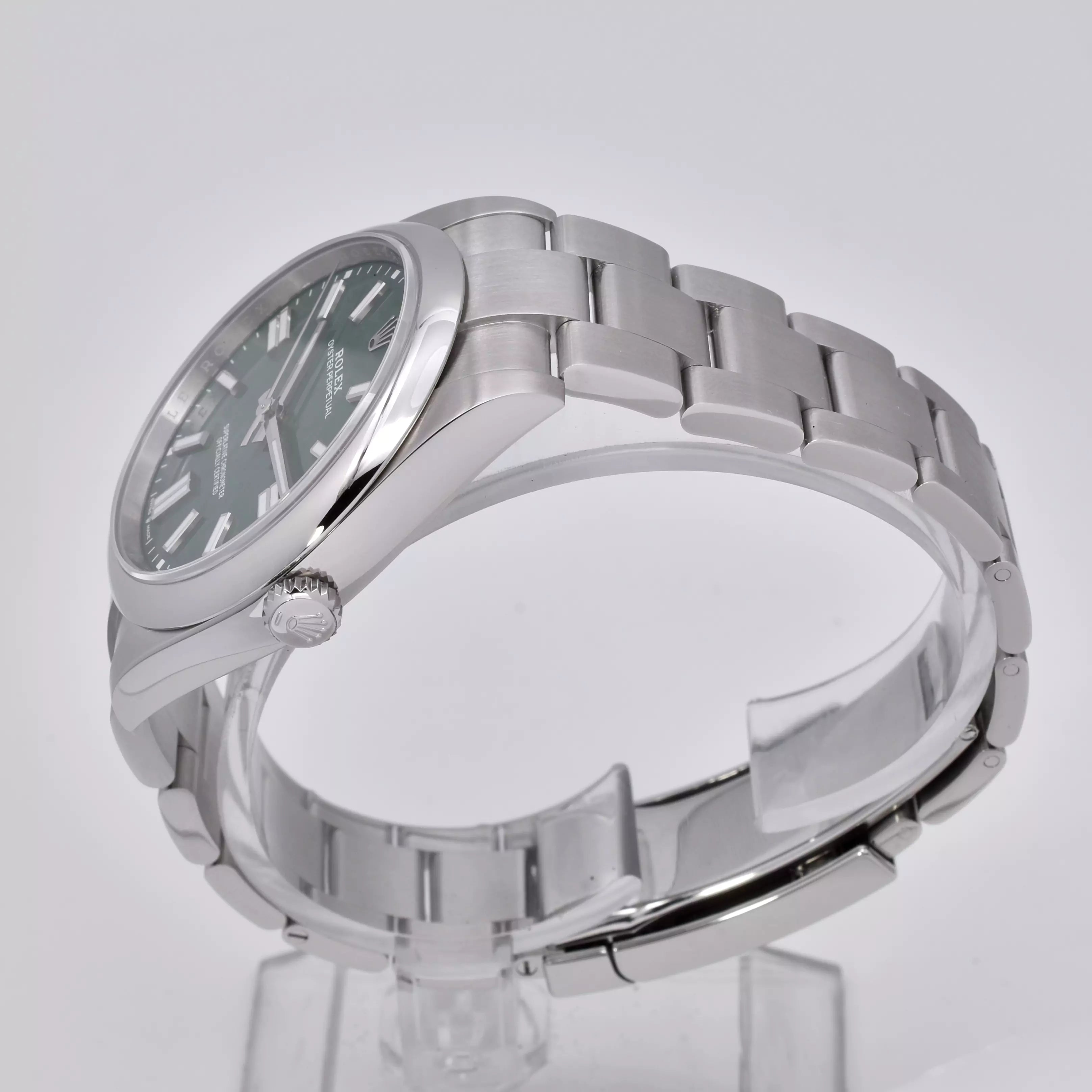 Rolex Oyster Perpetual Green 2025 124300 2025