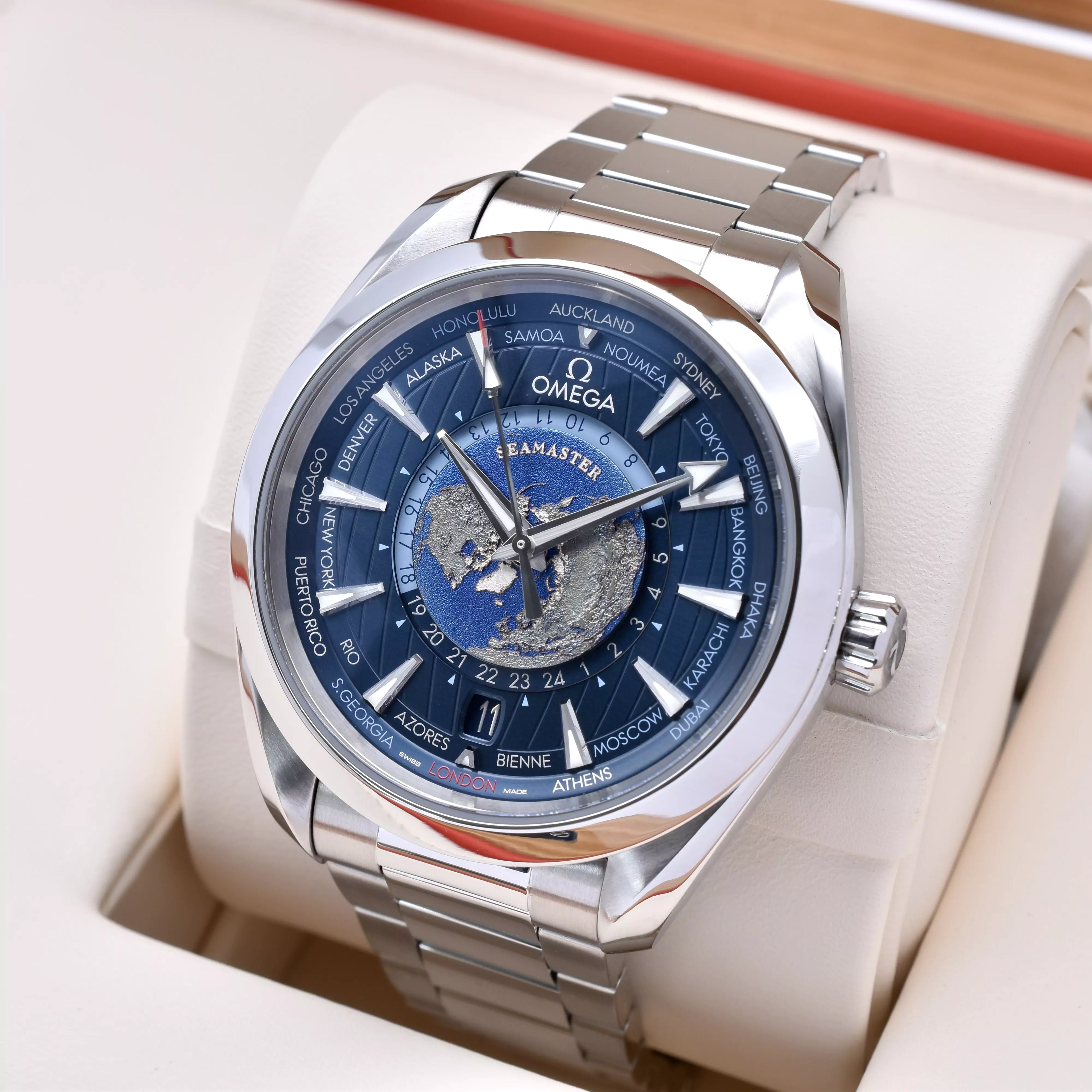 OMEGA Aqua Terra Worldtimer 43mm 220.10.43.22.03.001 2021