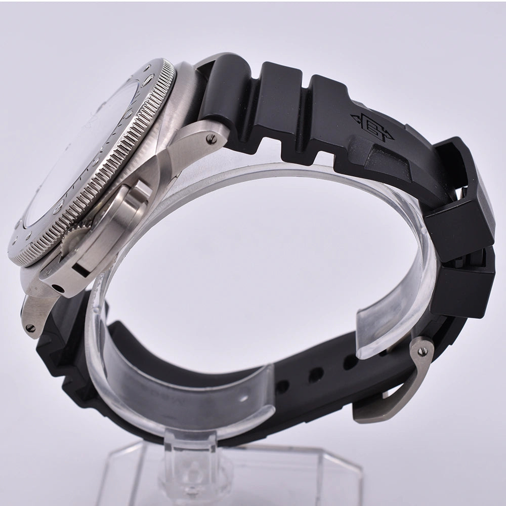 Panerai Submersible 3 Days Automatic BMG-Tech Blue PAM00692 2021