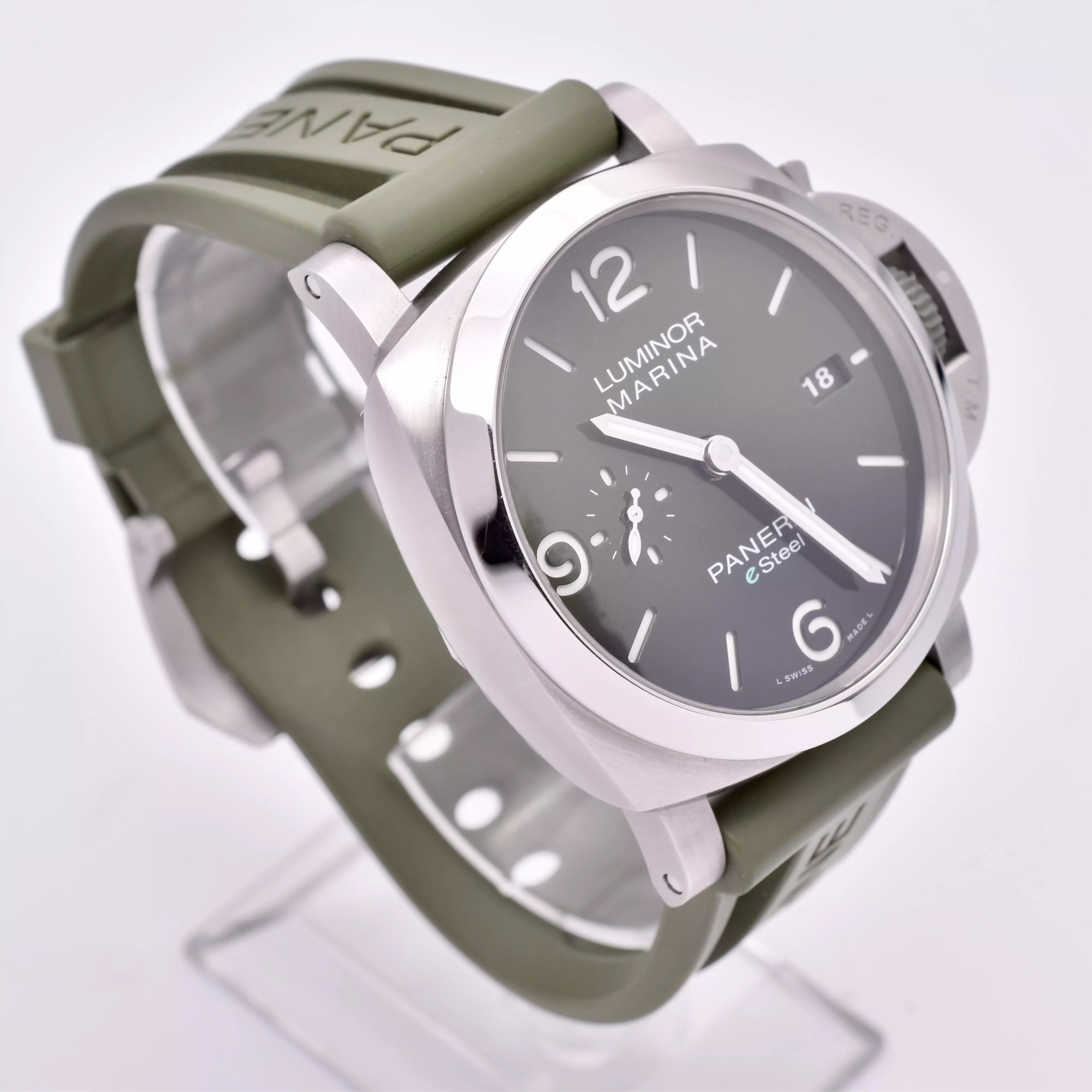 Panerai Luminor eSteel Verde Smeraldo PAM01356 2022