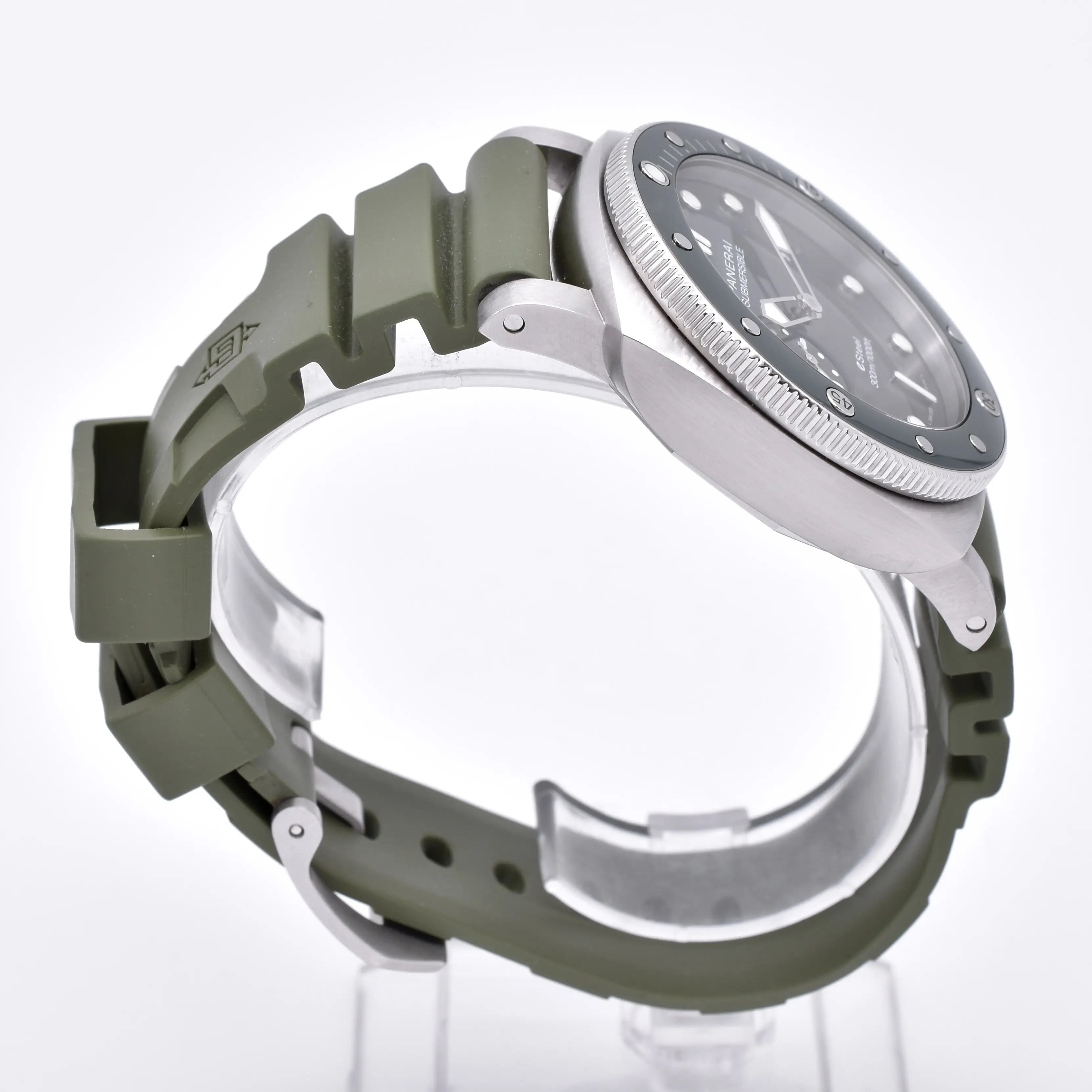 Panerai Submersible Verde Smeraldo PAM01287 2023