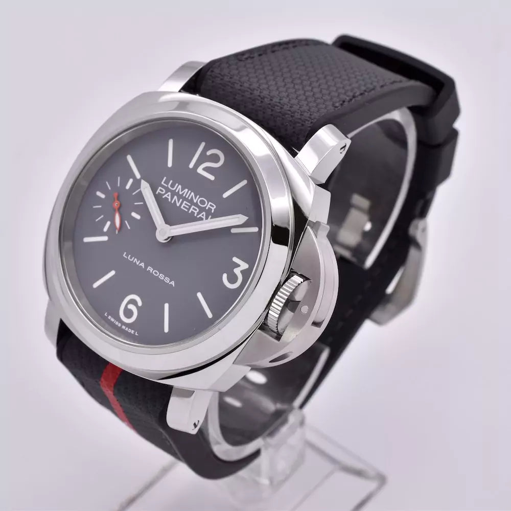 Panerai Luminor Luna Rossa 2025 PAM01653 2025