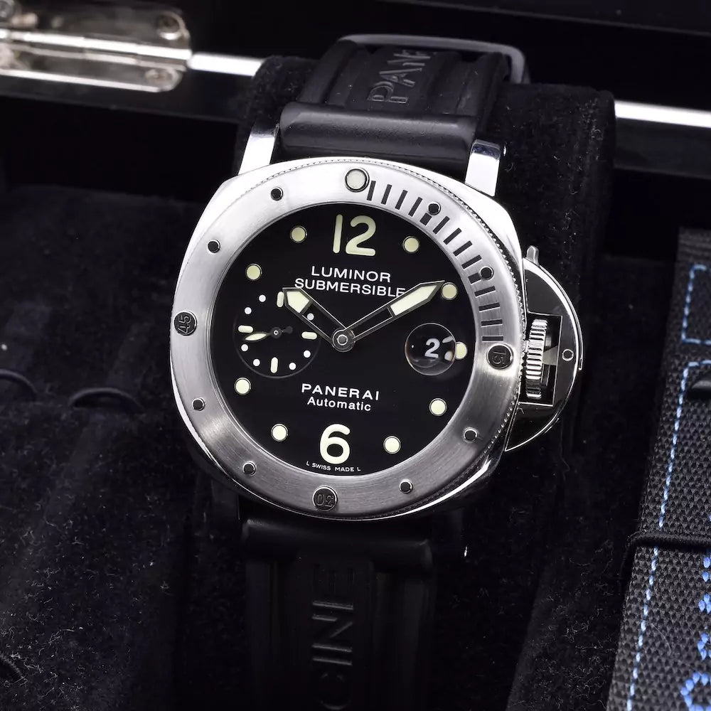 Panerai Submersible 44mm 2015 PAM00024 2015
