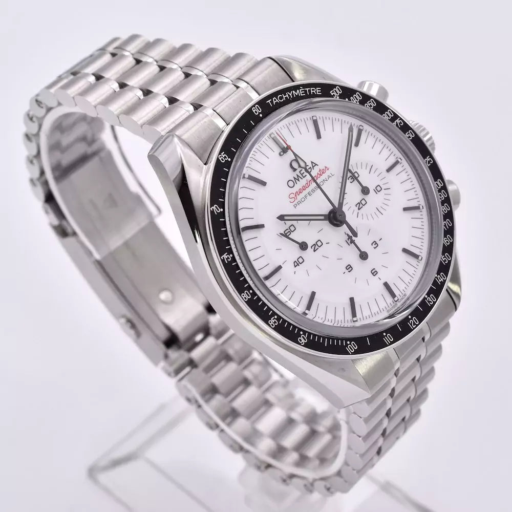 OMEGA Speedmaster Professional White 2025 310.30.42.50.04.001 2025