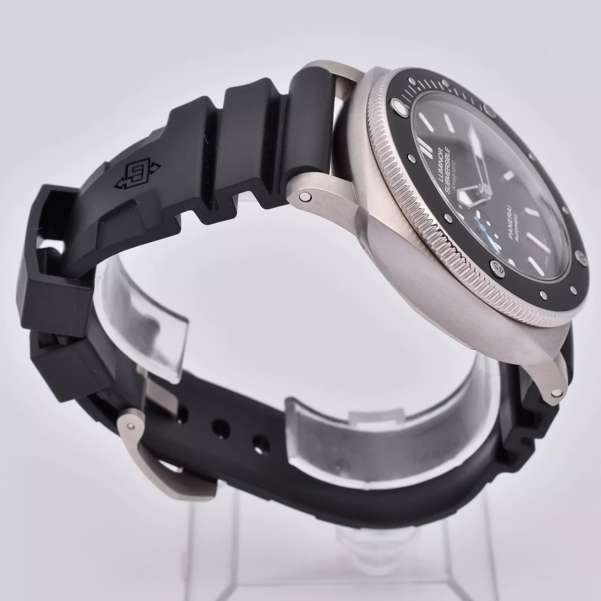 Panerai Submersible Amagnetic 1950 PAM01389 2019