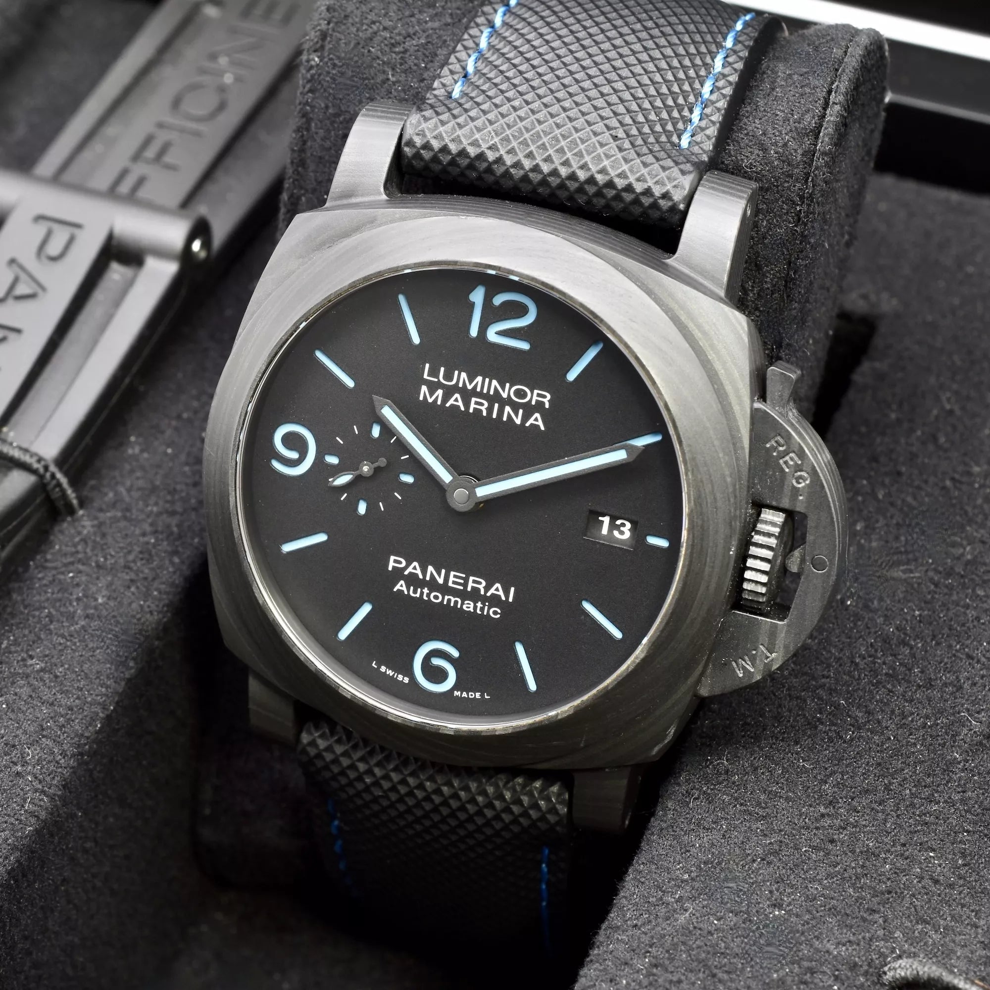 Panerai Luminor Carbotech Automatic PAM01661 2020