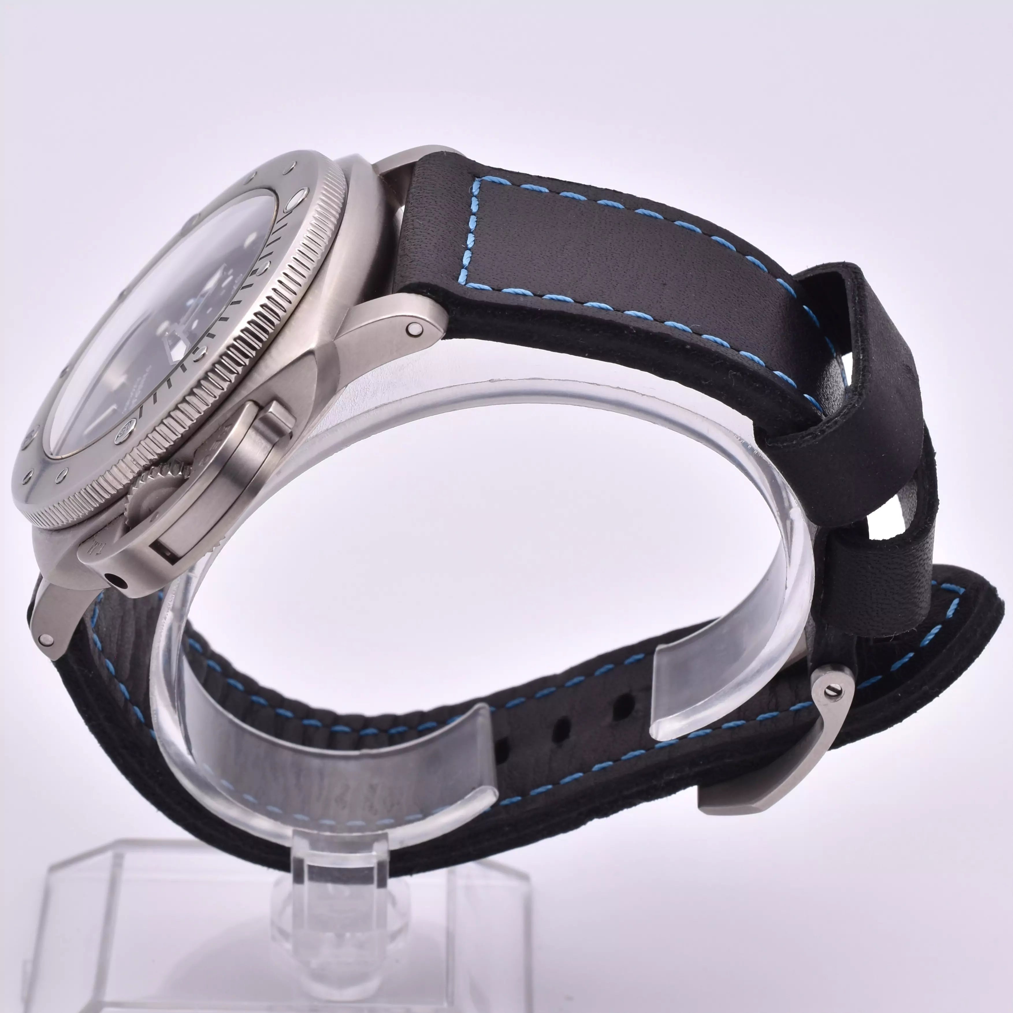 Panerai Submersible 47mm 3 Days PAM01305 2017