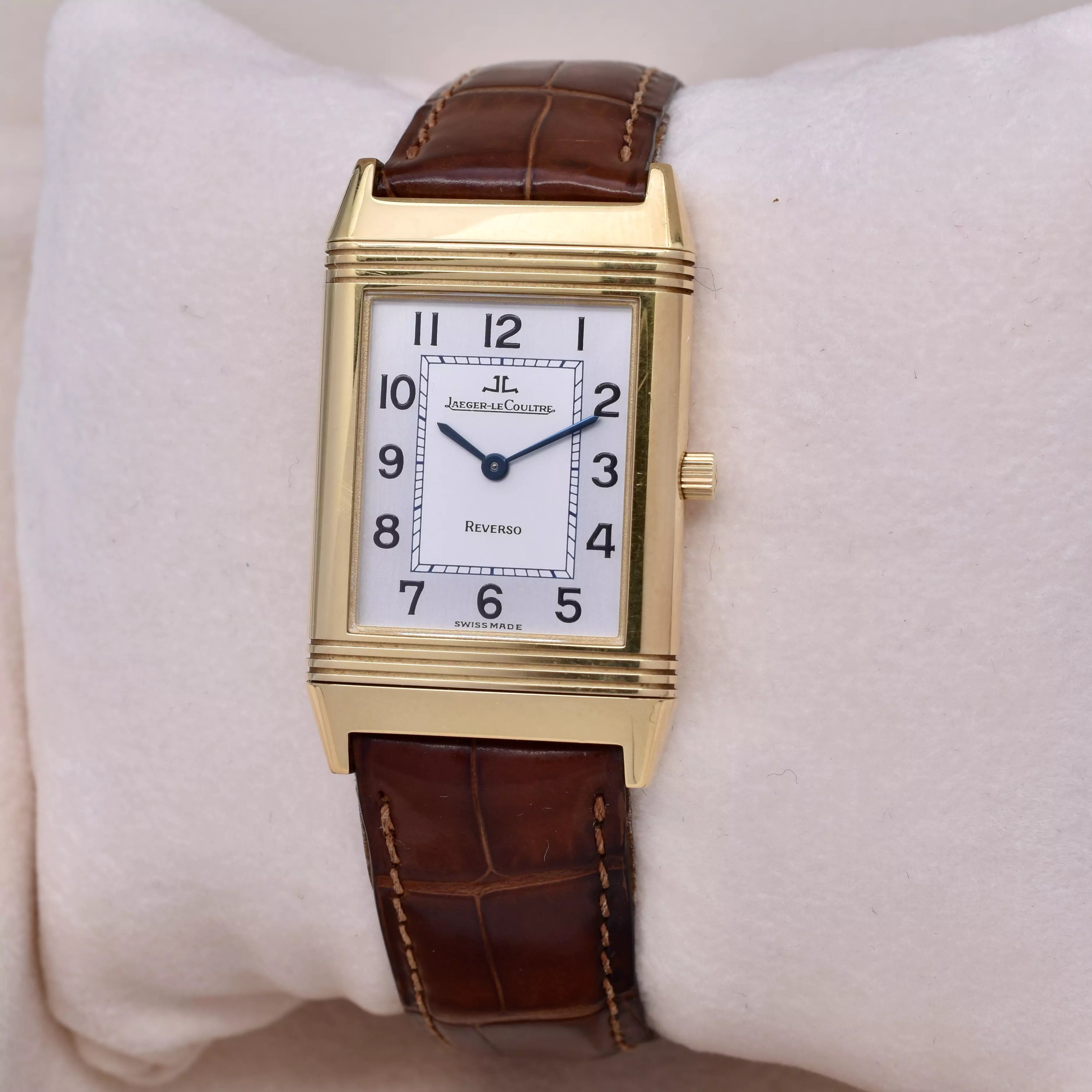Jaeger-LeCoultre Reverso 18ct Gold Medium 250.1.86 2007