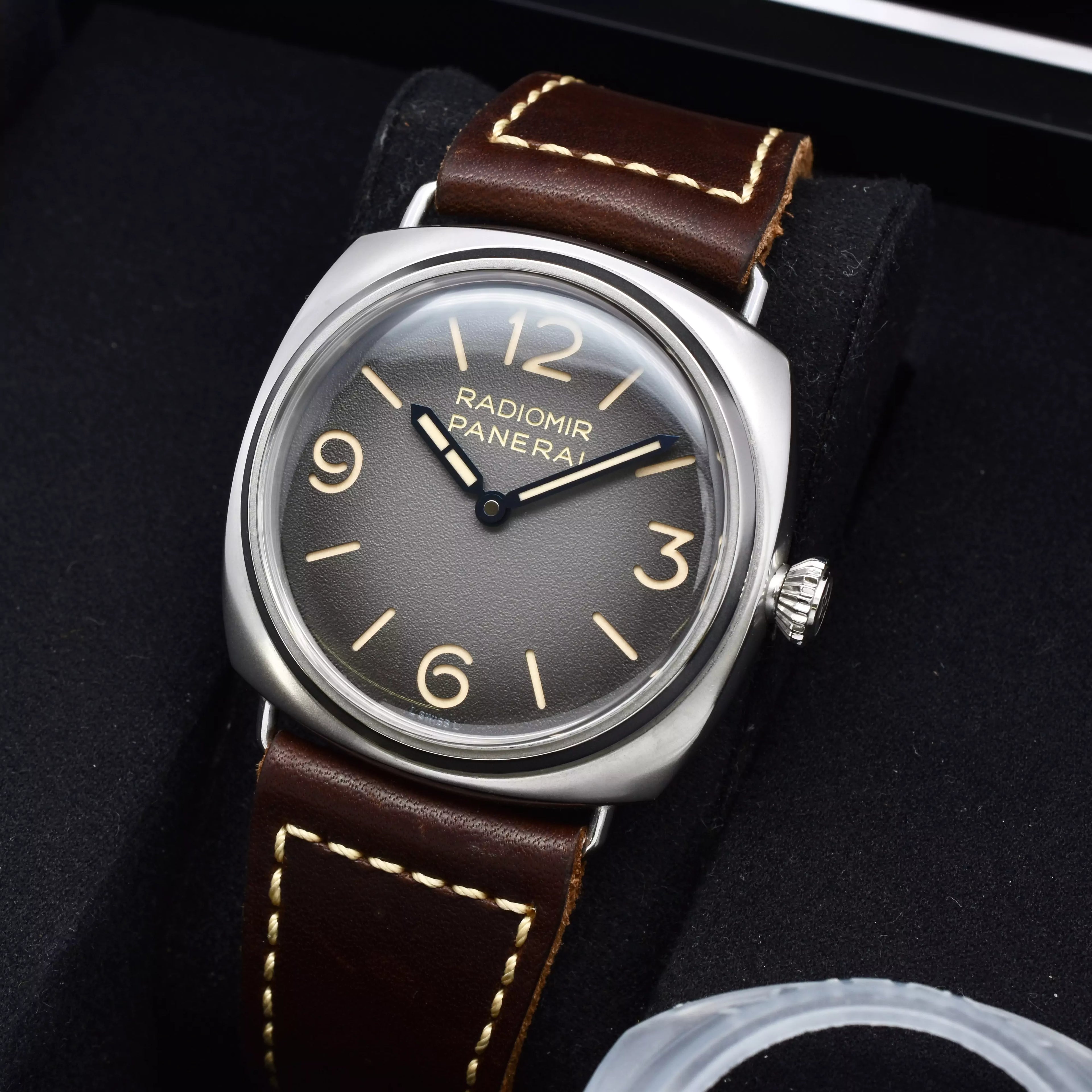 Panerai Radiomir 45mm P.6000 PAM01334 2023
