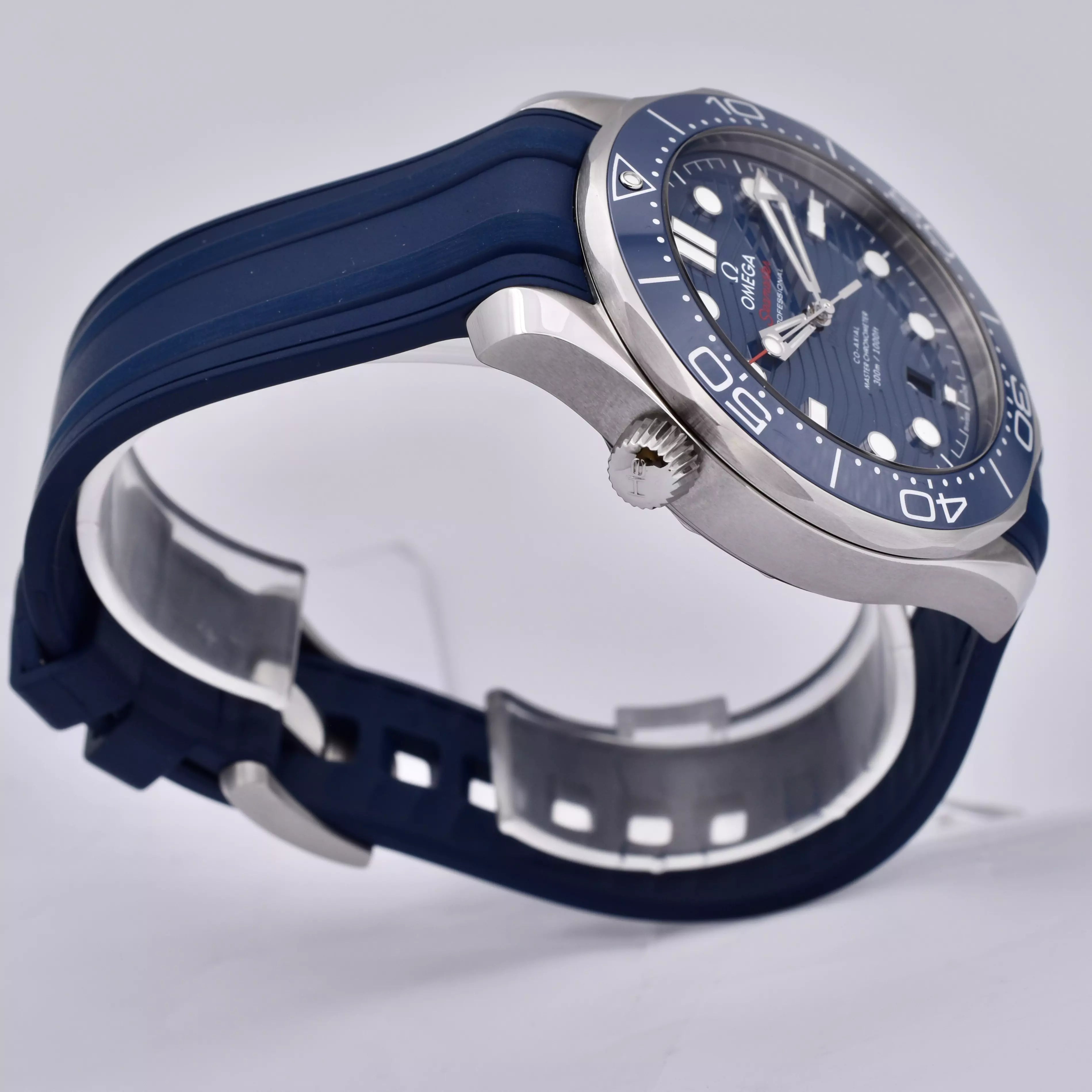 OMEGA Seamaster 300m Co-Axial 210.32.42.20.03.001 2023