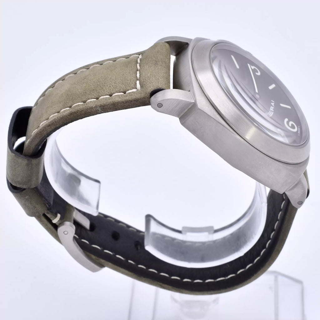 Panerai Luminor Titanium 44mm PAM00061 2001