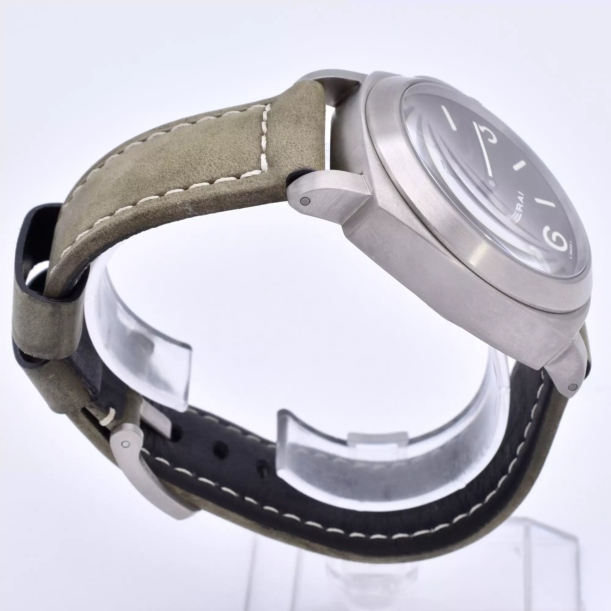 Panerai Luminor Titanium 44mm PAM00061 2001
