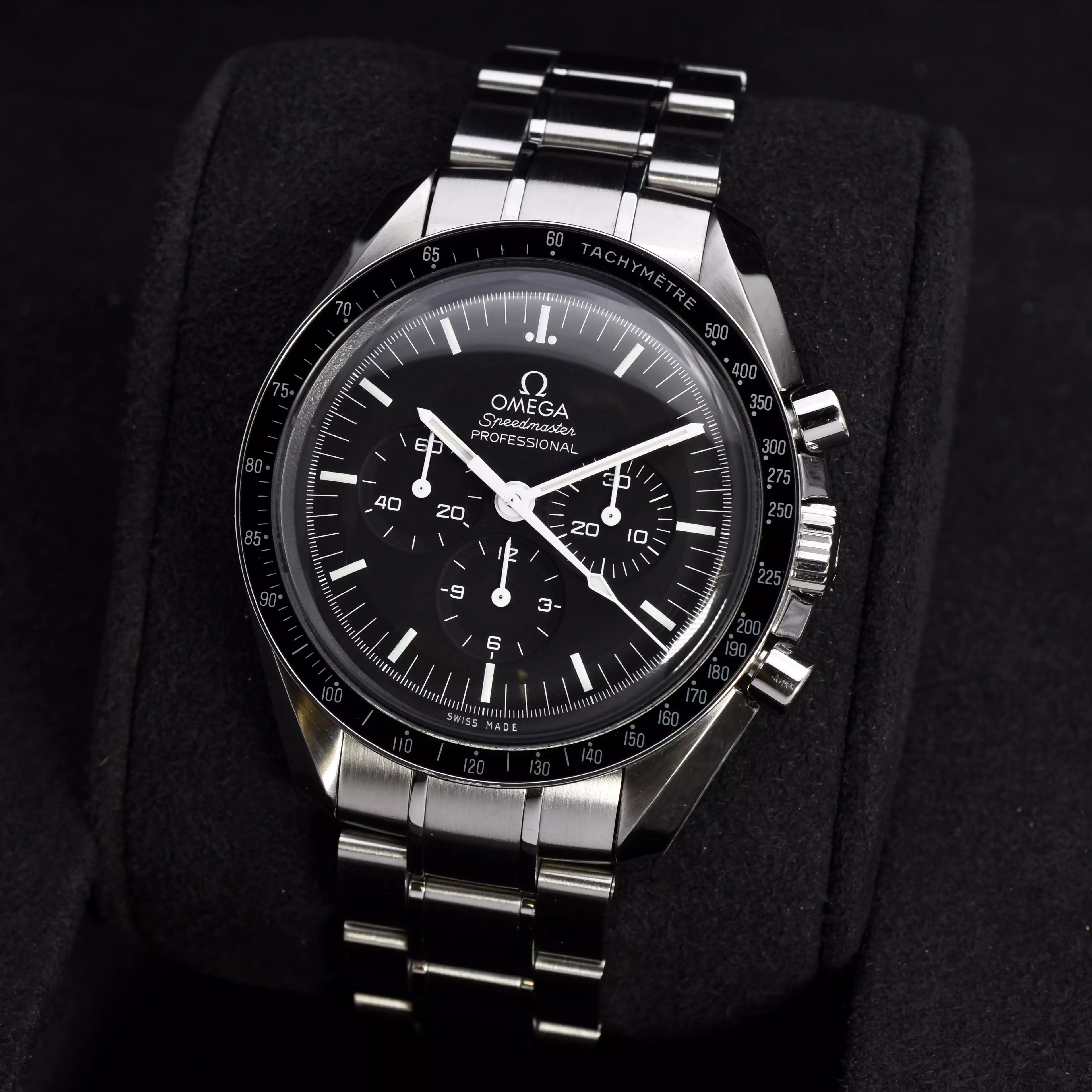 OMEGA Speedmaster Professional Hesalite 311.30.42.30.01.005 2017