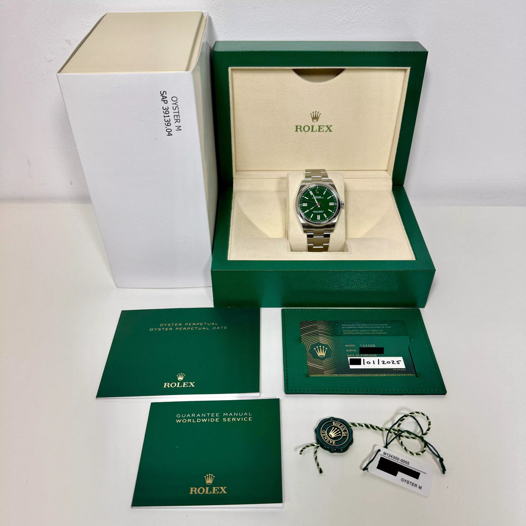 Rolex Oyster Perpetual Green 2025 124300 2025