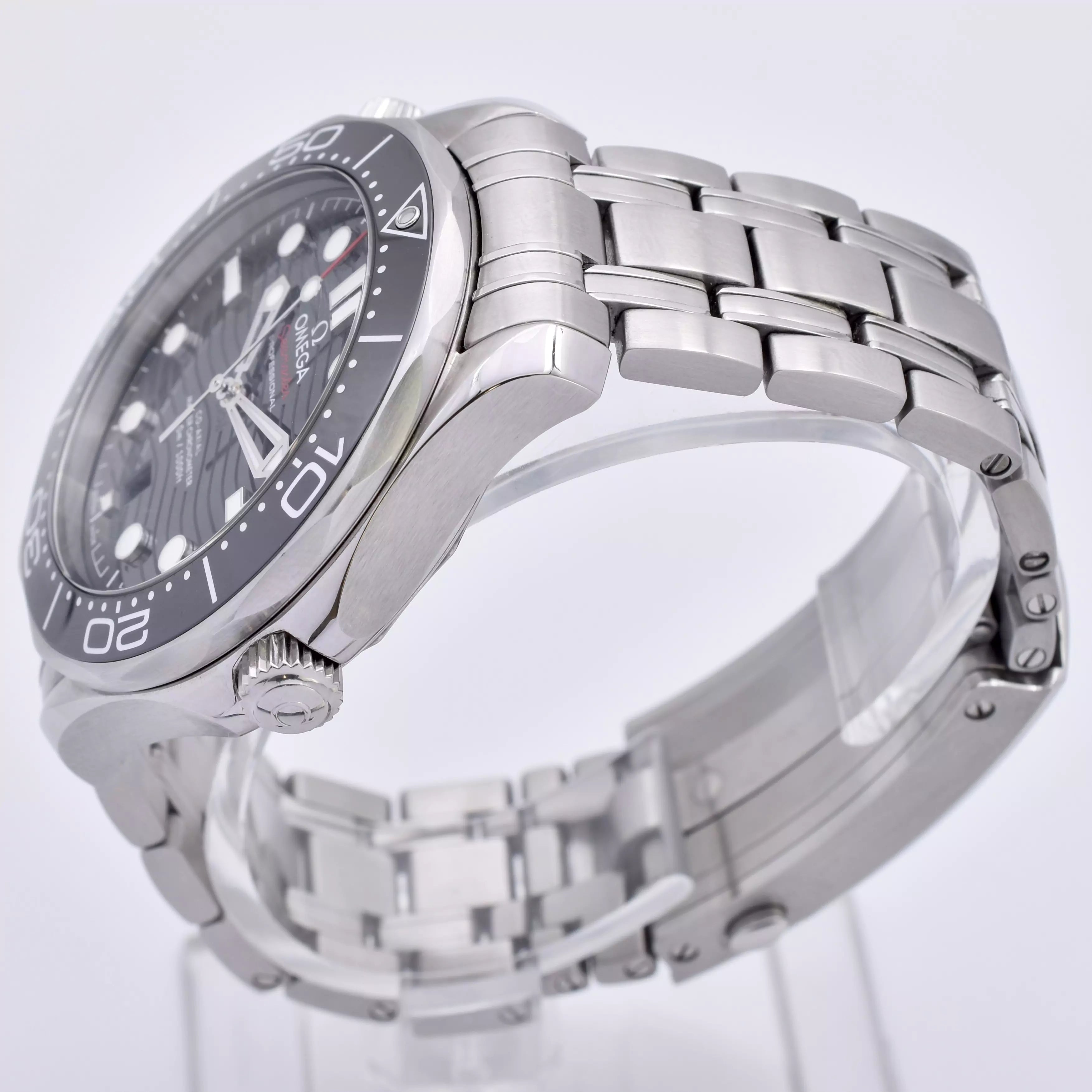 OMEGA Seamaster Co-Axial 300m 210.30.42.20.01.001 2019