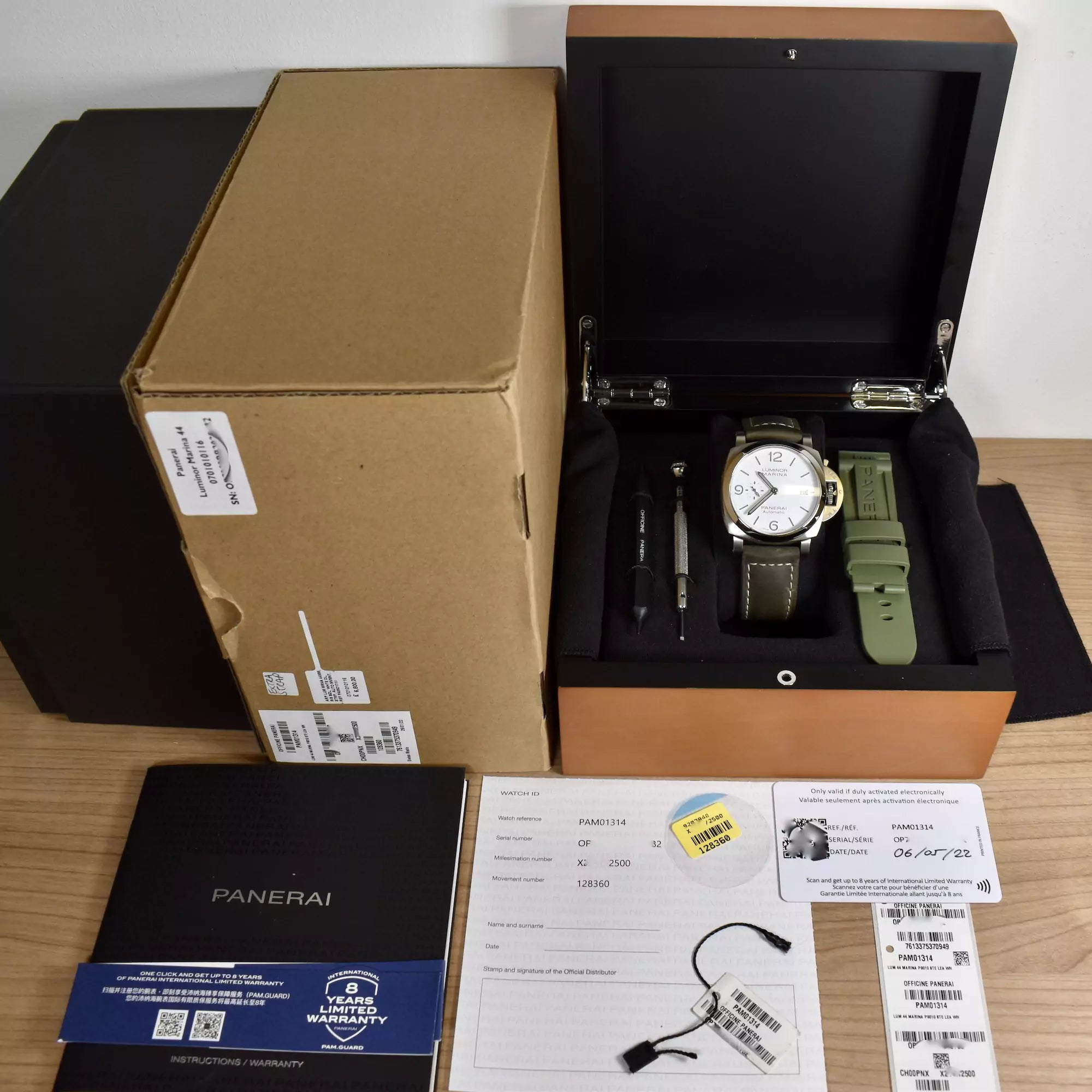 Panerai Luminor 1950 Automatic 44mm PAM01314 2022