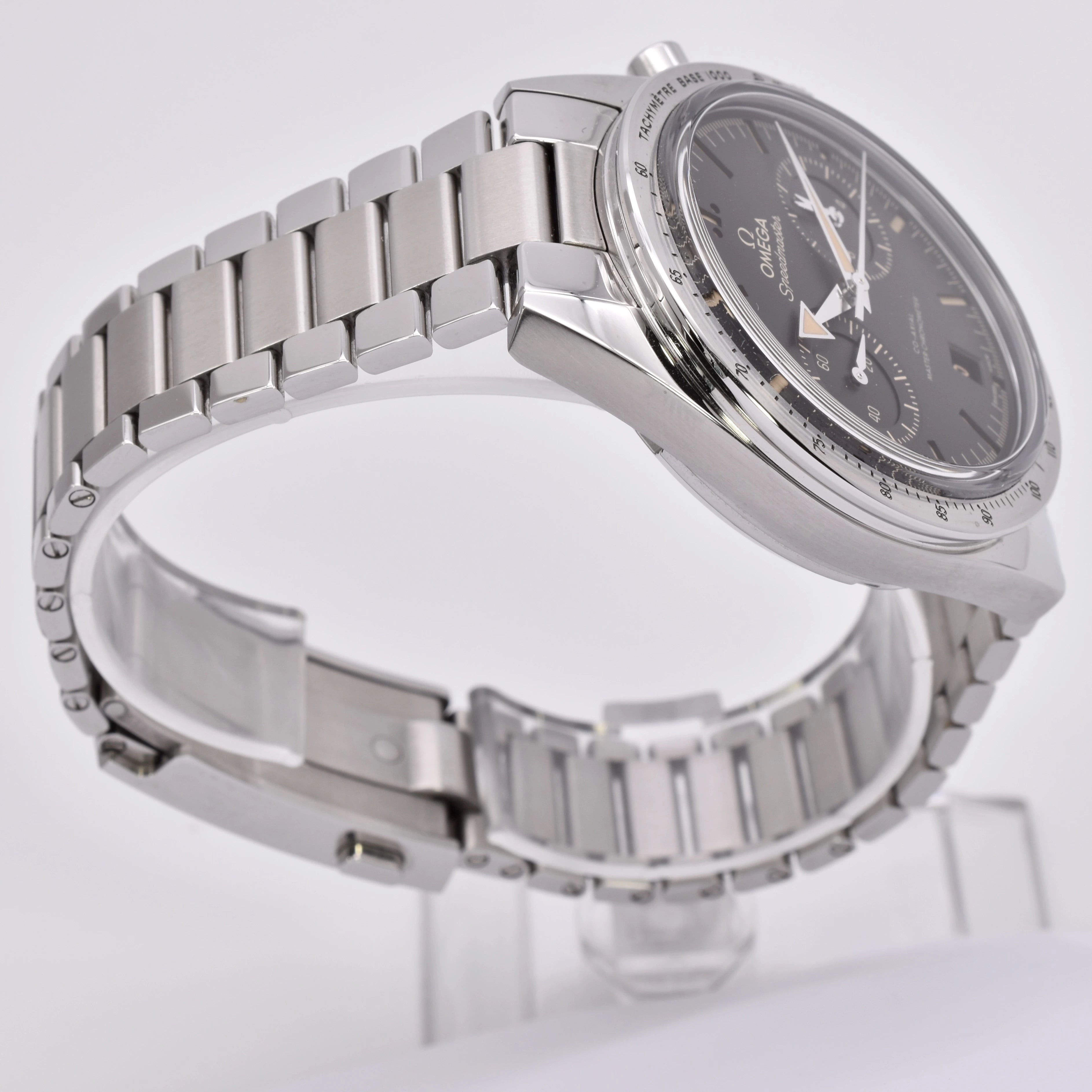 OMEGA Speedmaster Co-Axial Full Set 332.10.41.51.01.001 2022