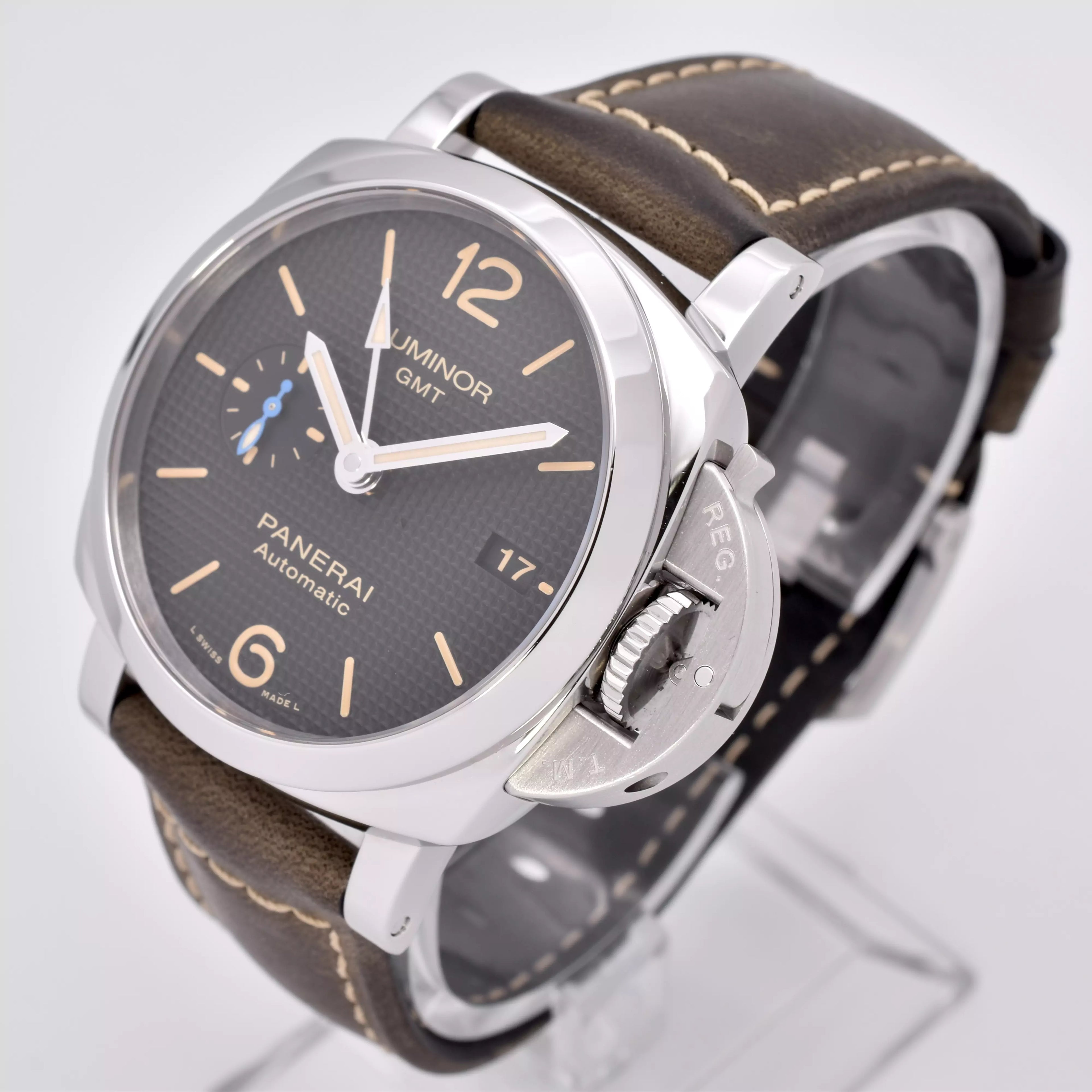 Panerai Luminor GMT 3 Days PAM01535 2021